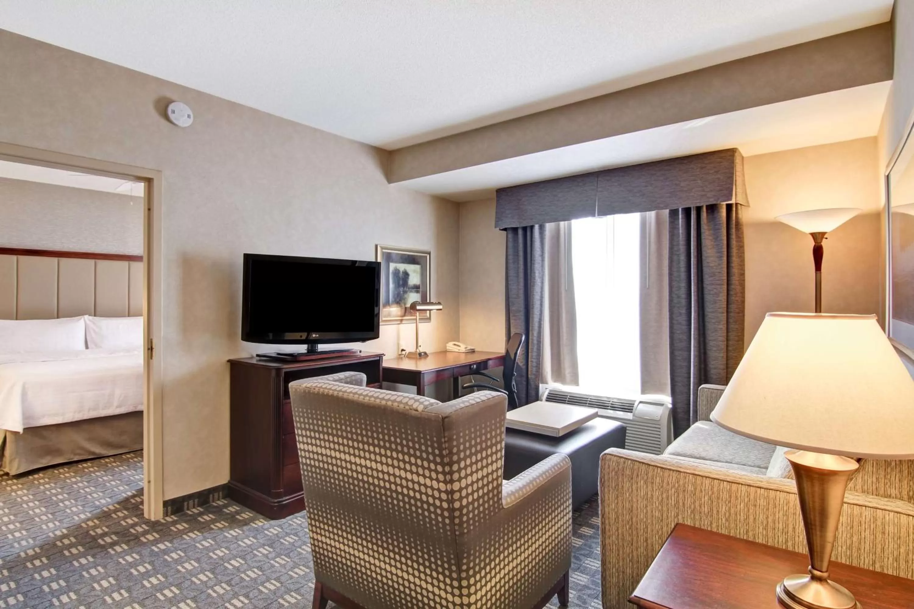 Bedroom, Bed in Homewood Suites by Hilton Toronto Oakville
