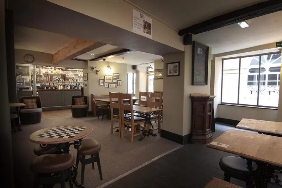 Restaurant/Places to Eat in Church Inn