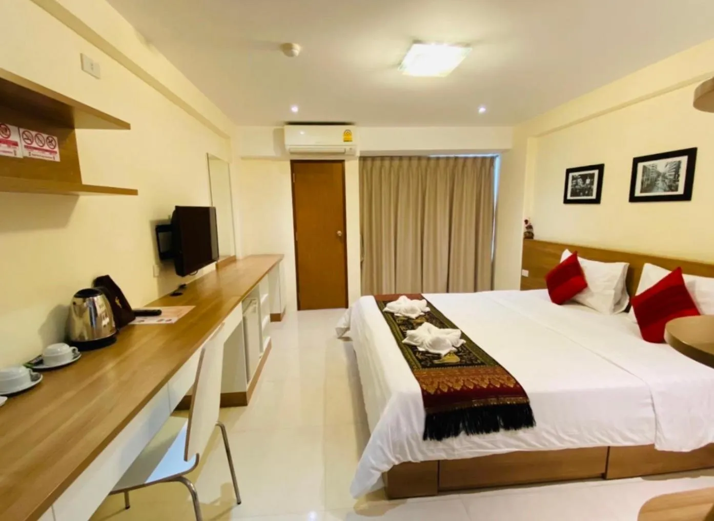 Bed in KC Place Srinakarin