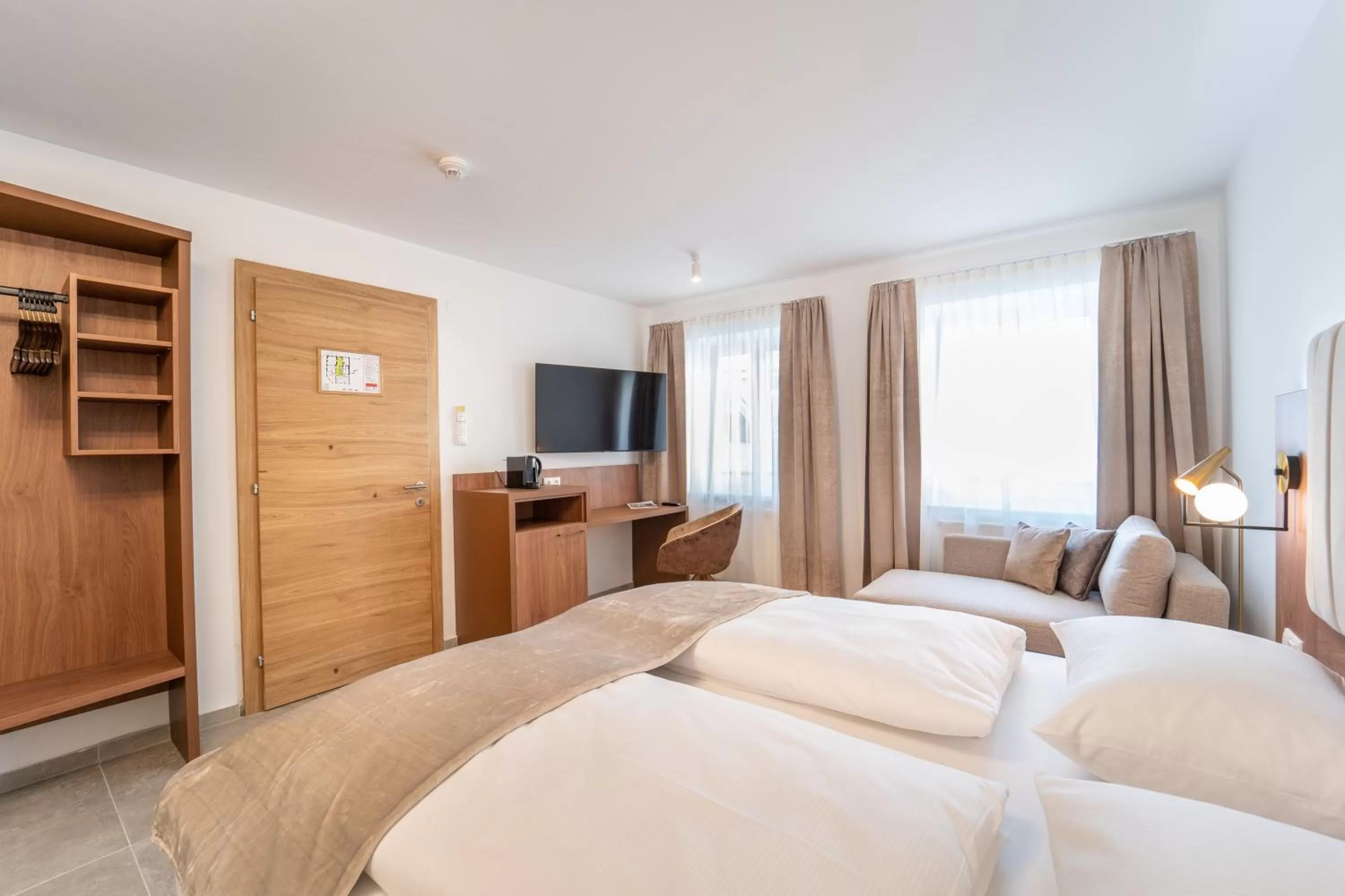 Bedroom, Bed in das mondsee