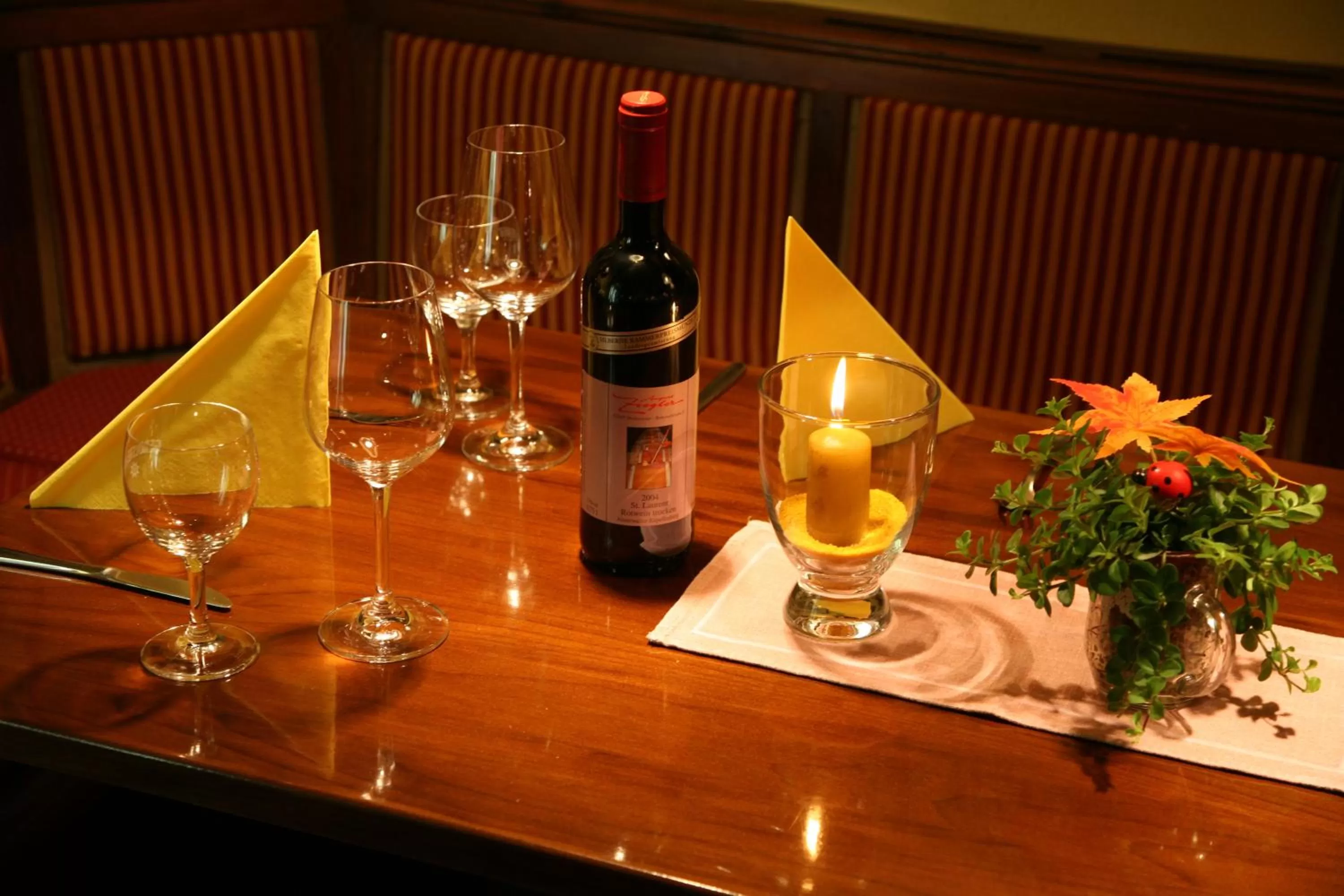 Restaurant/places to eat in Hotel-Restaurant Hackteufel