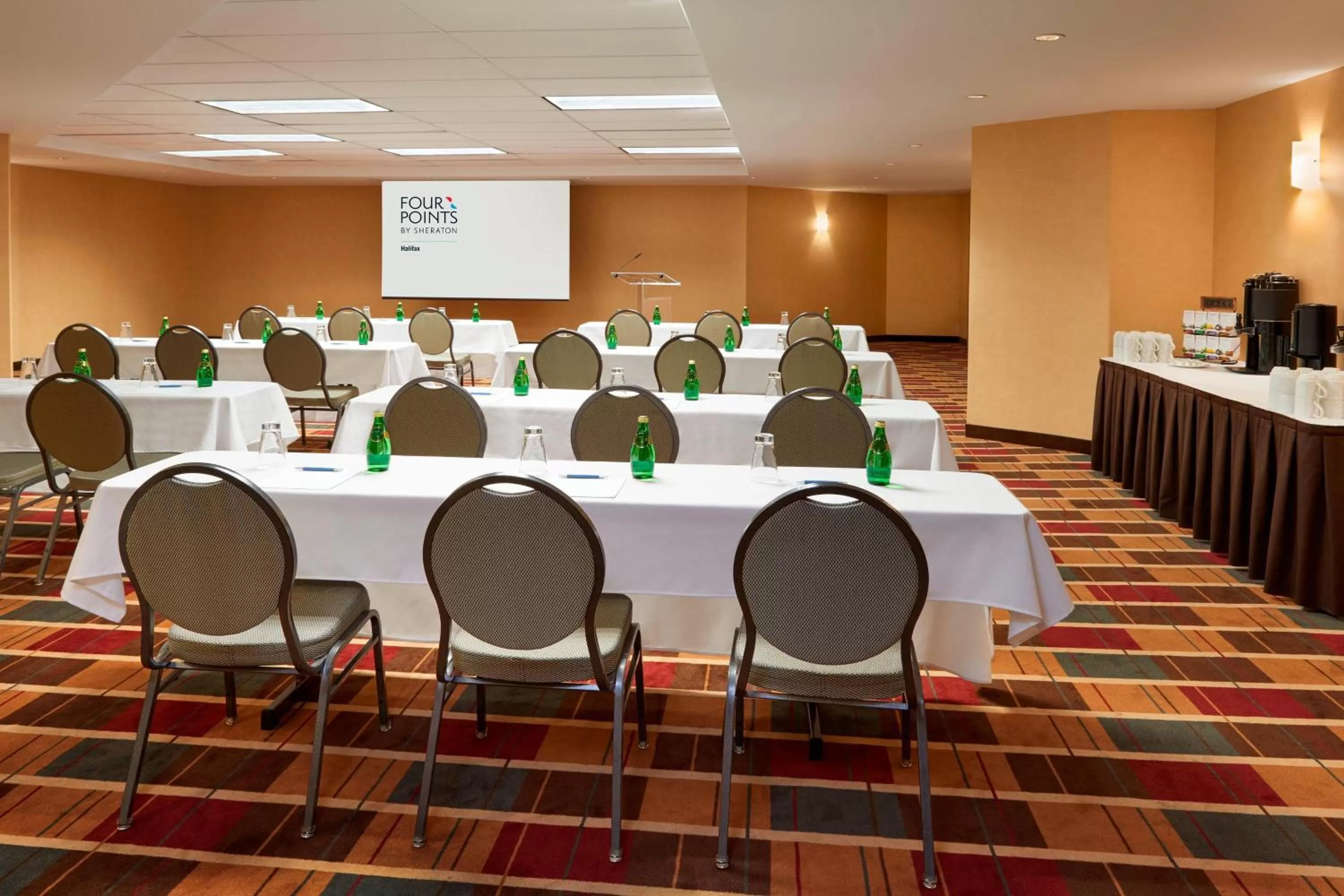 Meeting/conference room in Four Points by Sheraton Halifax