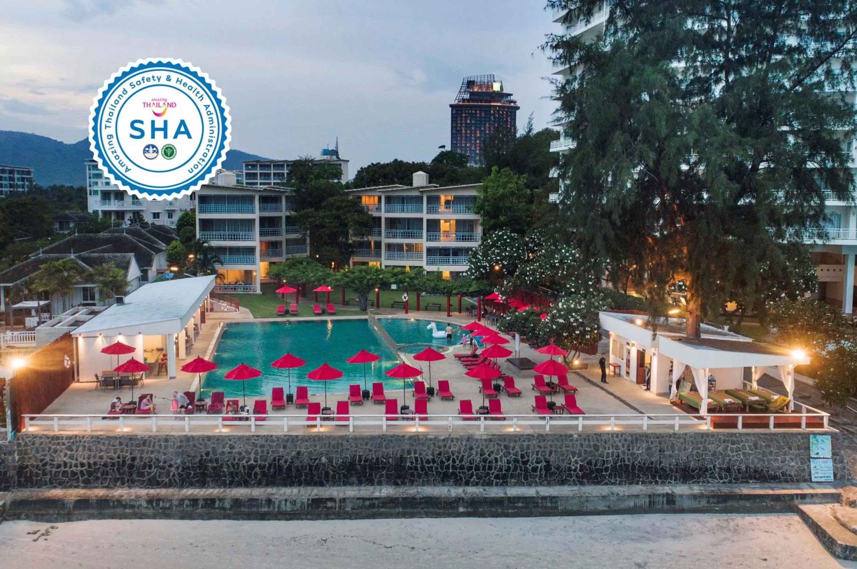 Property building, Swimming Pool in Chom View Hotel, Hua Hin