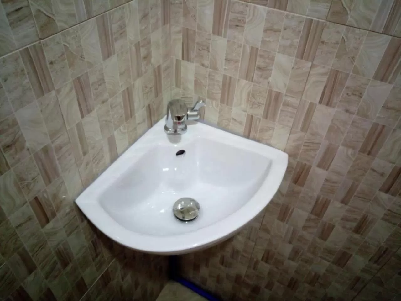 Clark-Pad Inn, Angeles City