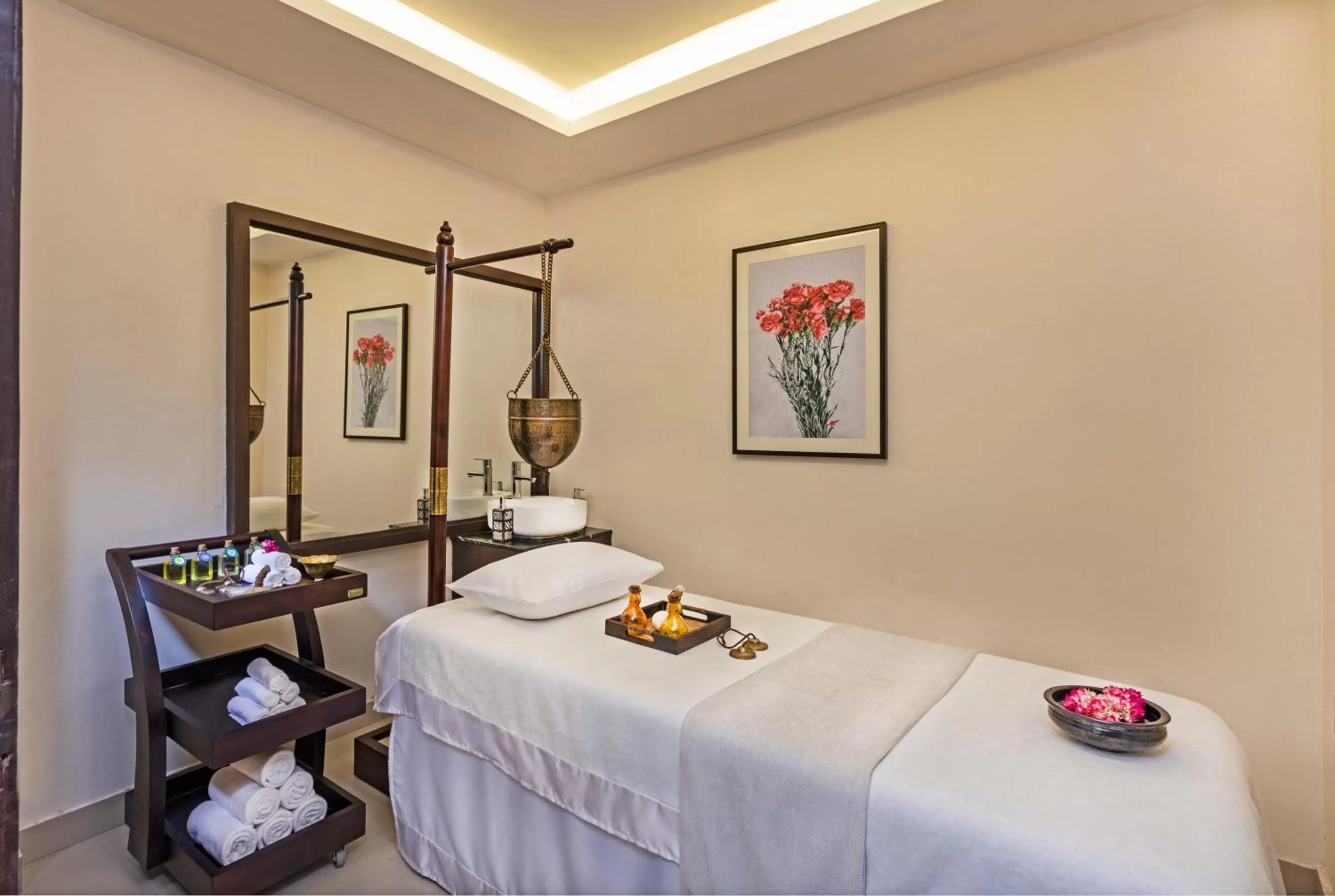 Spa and wellness centre/facilities, Bed in Lemon Tree Premier, Rishikesh