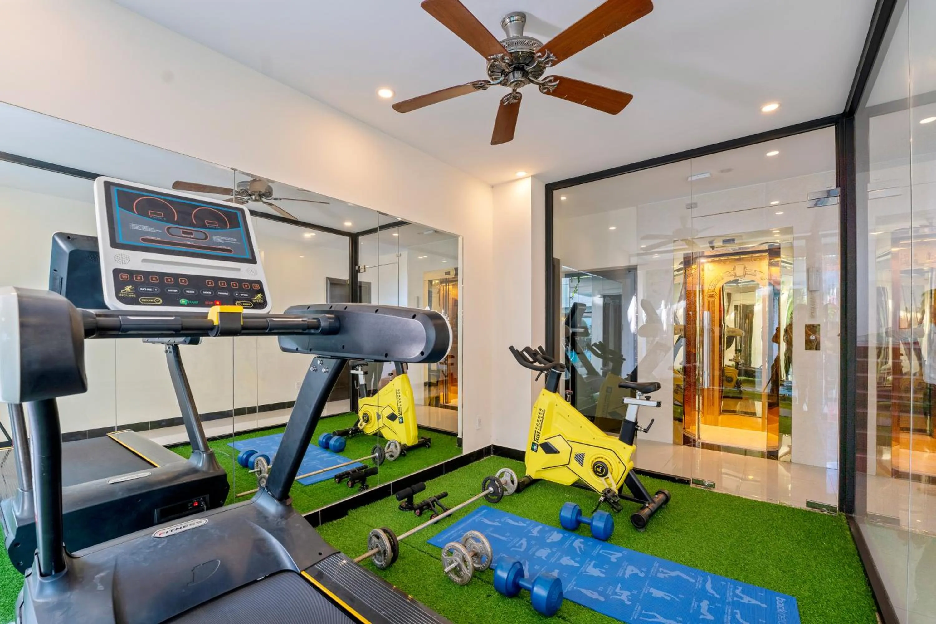 Fitness centre/facilities in Banana Garden Villa