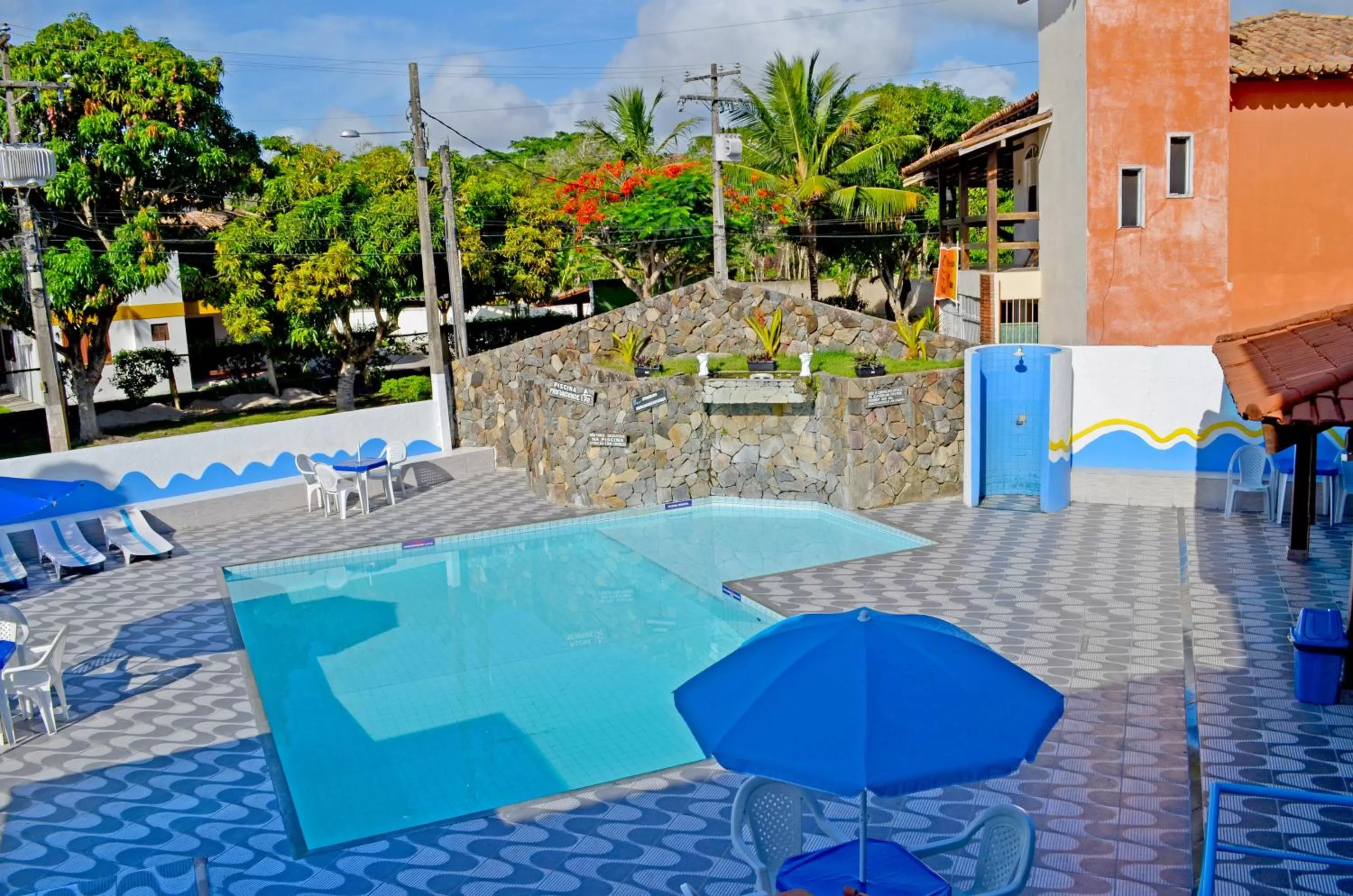 Swimming pool in Hotel Porto das Ancoras