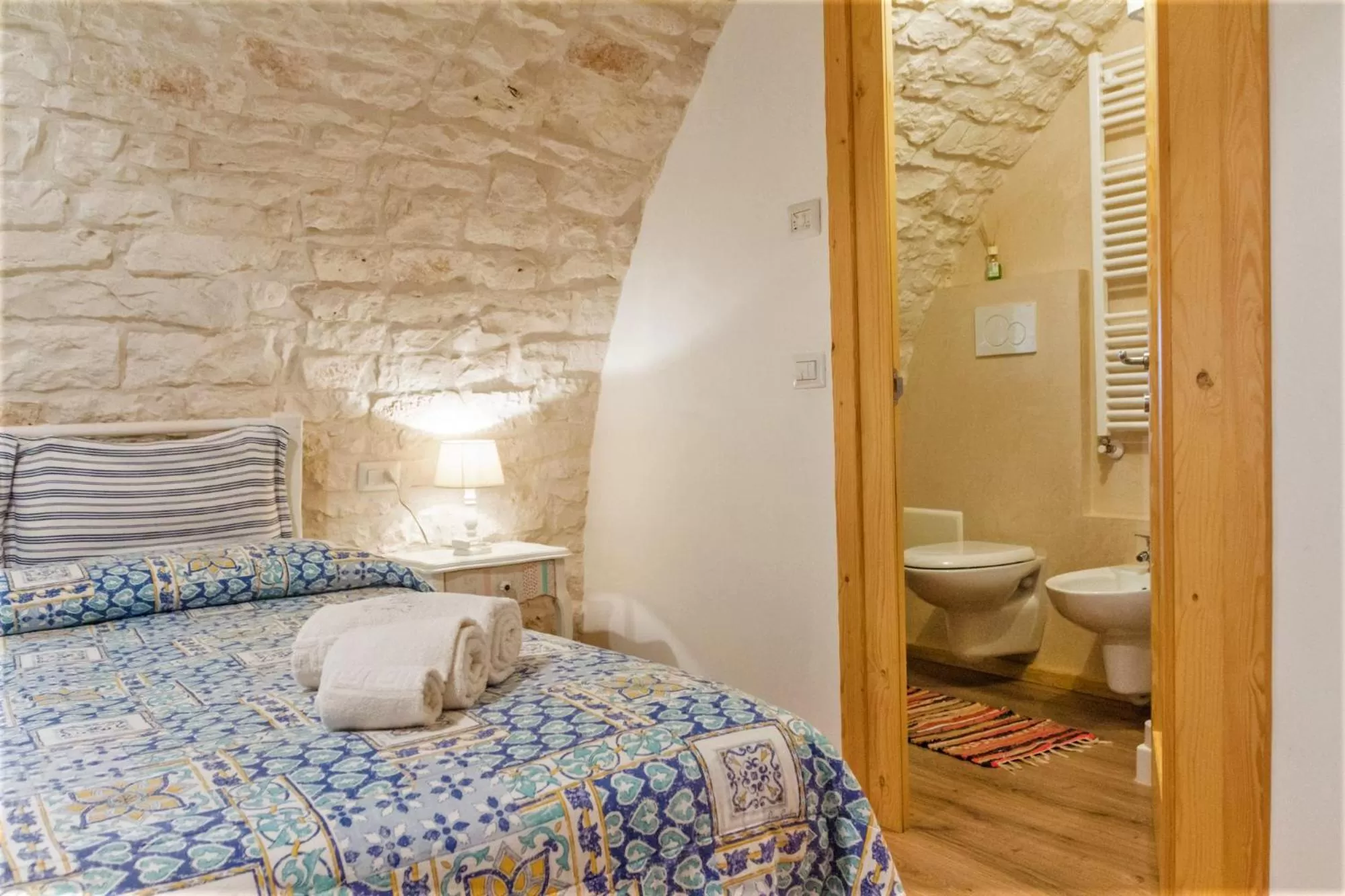 Bathroom in Trulli Donna Isabella
