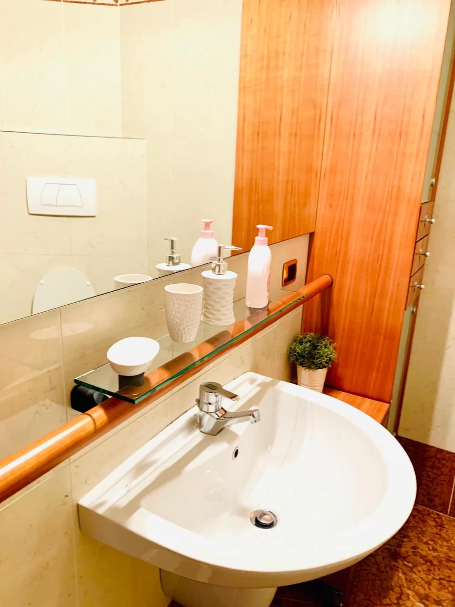 Bathroom in Casa degli Orti, Dolomia best home