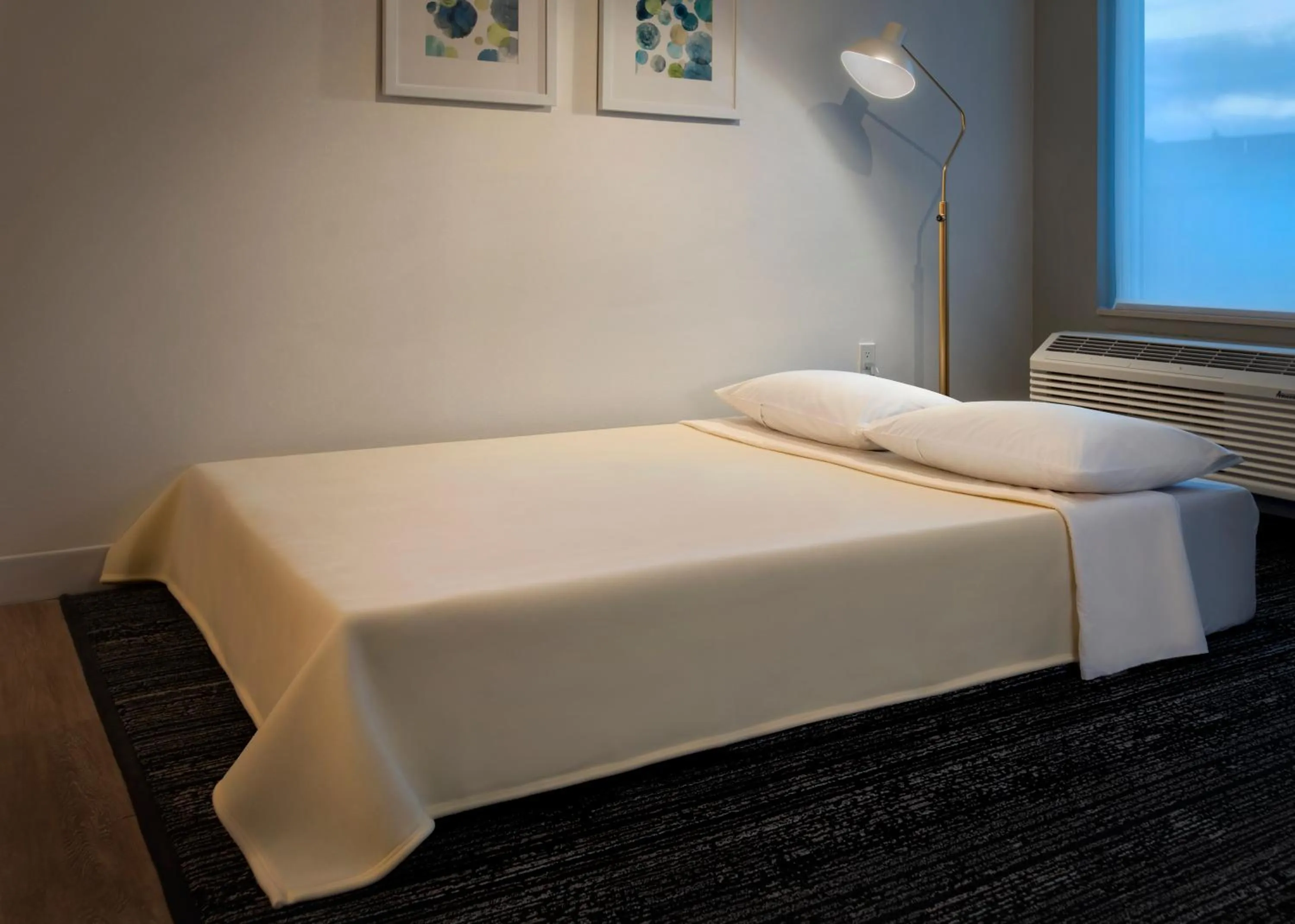 Bed in TownePlace Suites Portland Airport ME