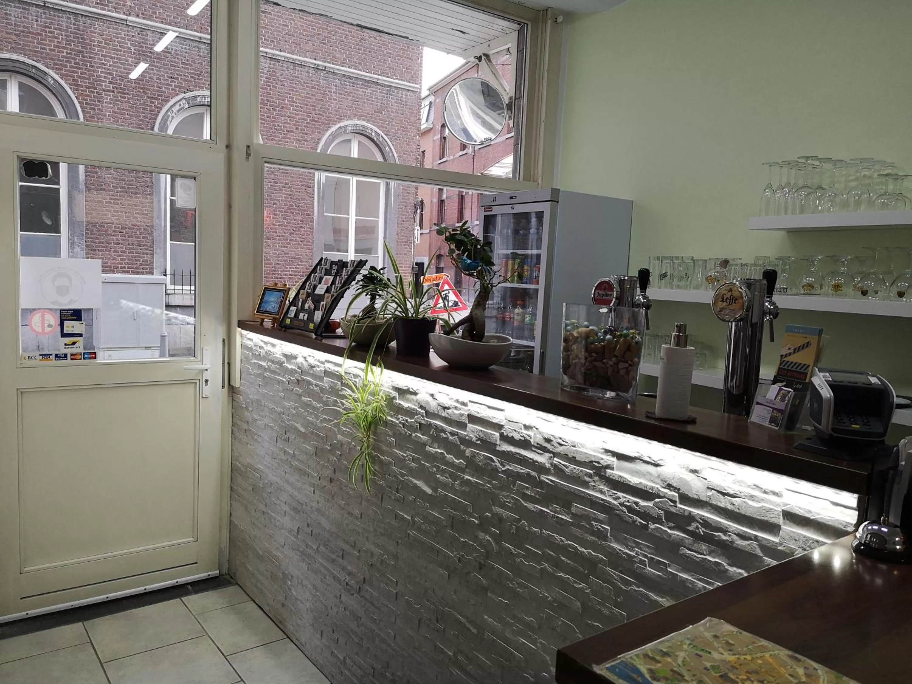 Lobby or reception in Hôtel Les Acteurs