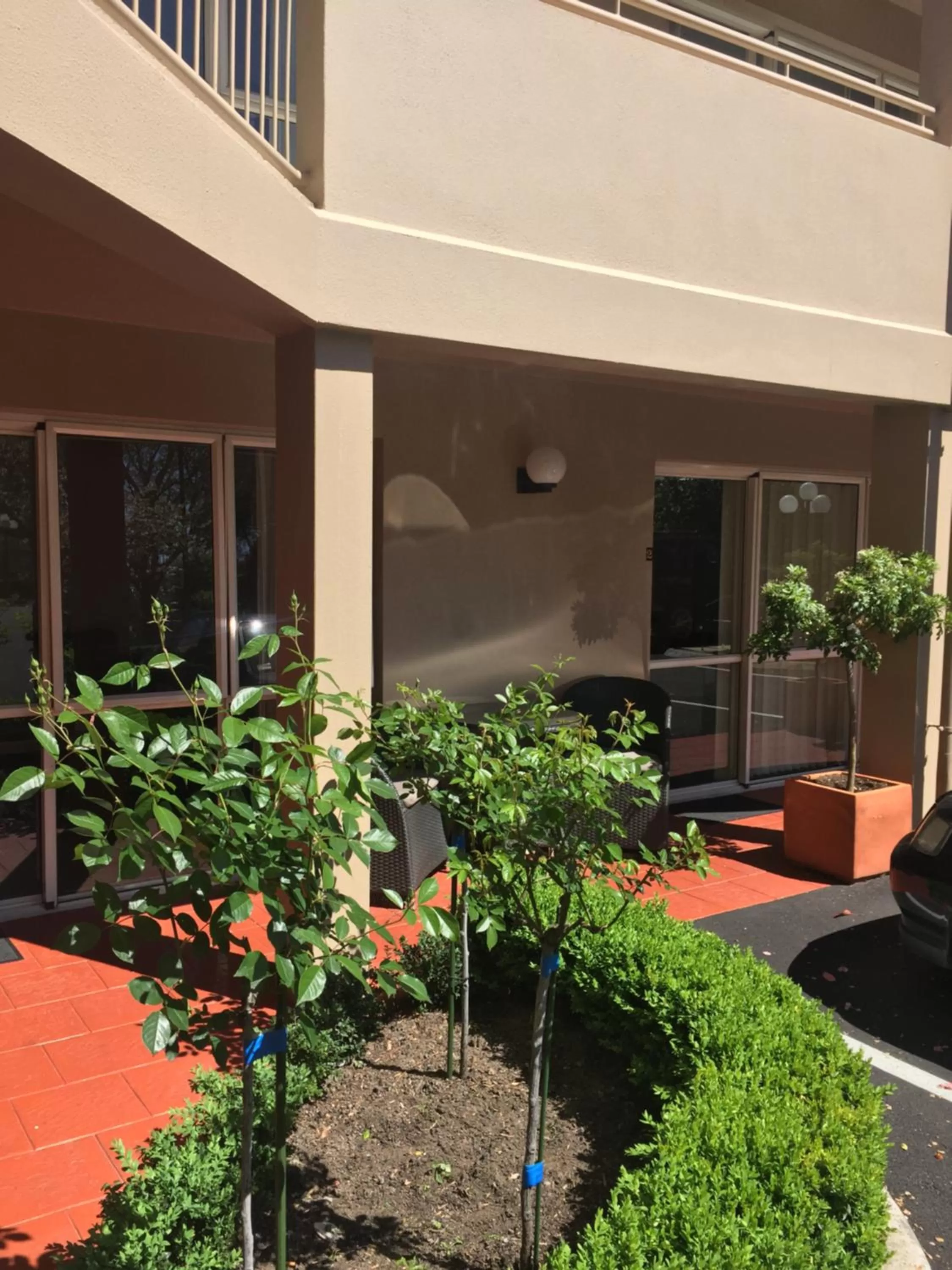 Patio in Tuscana Motor Lodge