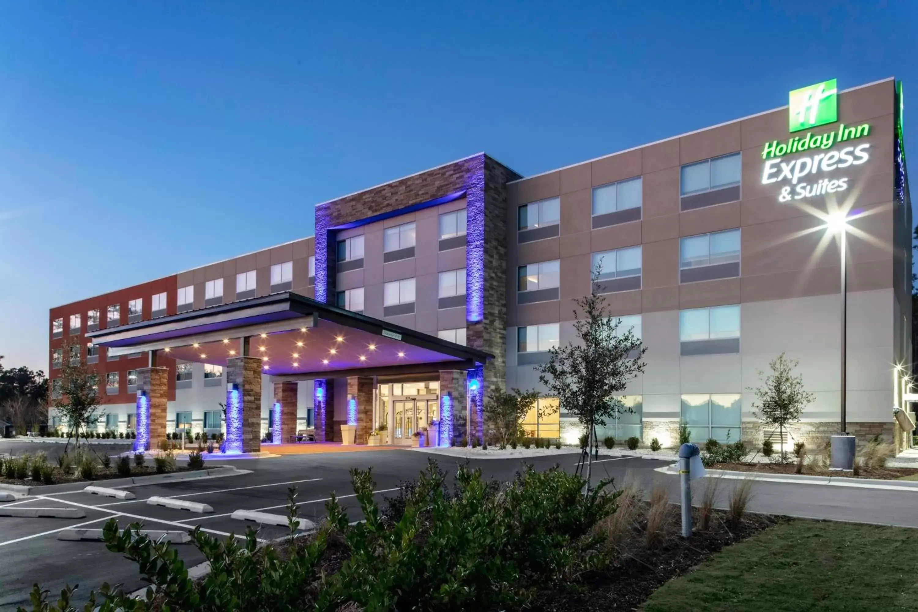 Holiday Inn Express & Suites Wilmington West - Medical Park by IHG Holiday Inn Express & Suites Wilmington West - Medical Park by IHG