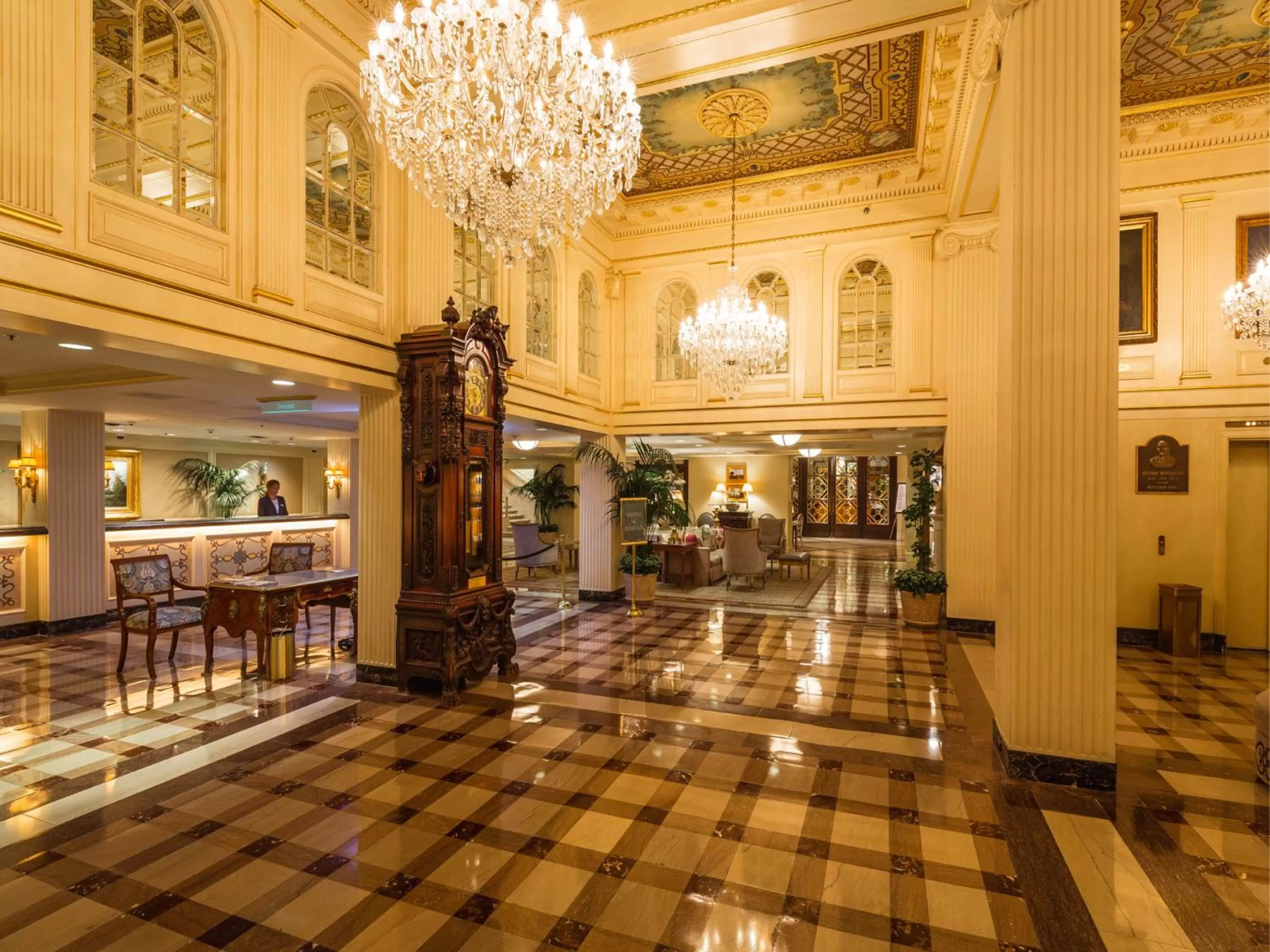 Lobby or reception in Hotel Monteleone
