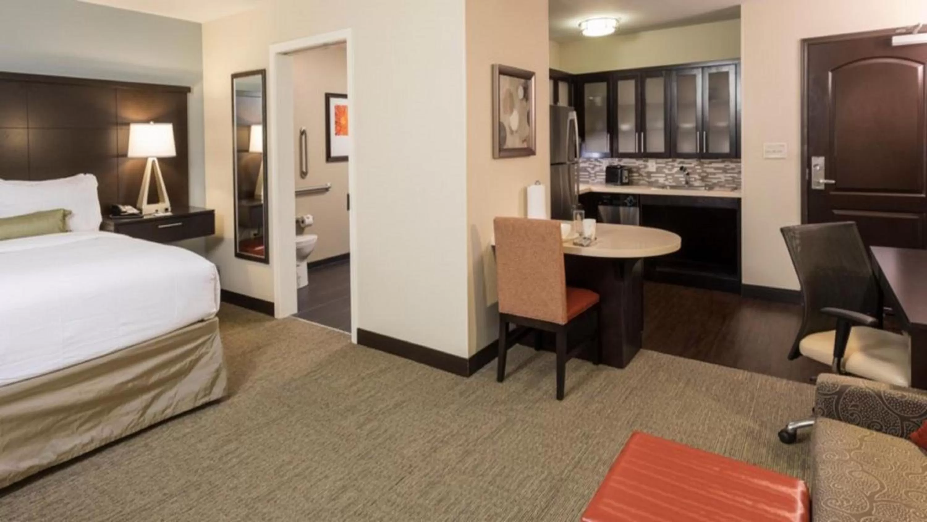 Photo of the whole room, Bed in Staybridge Suites Wichita Falls by IHG