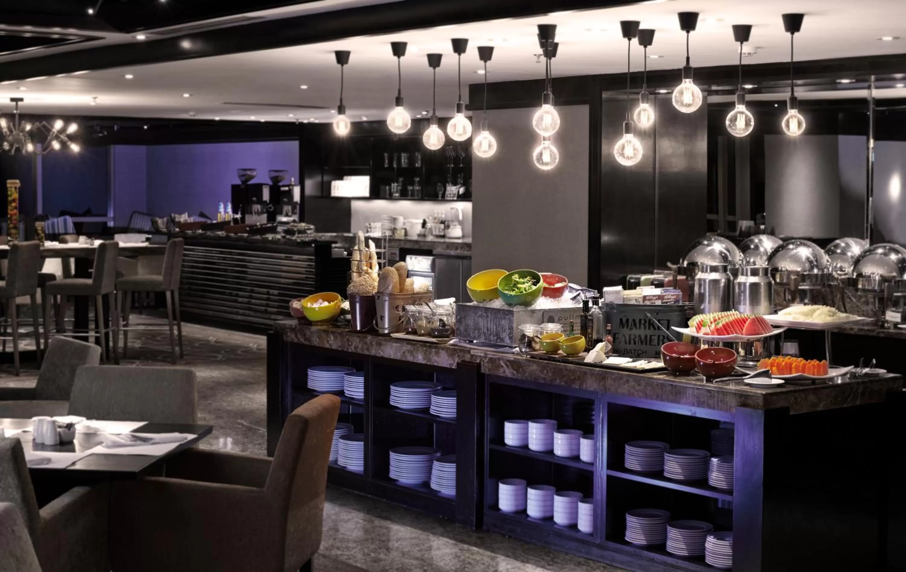 Dining area in Pullman Kuala Lumpur City Centre Hotel & Residences