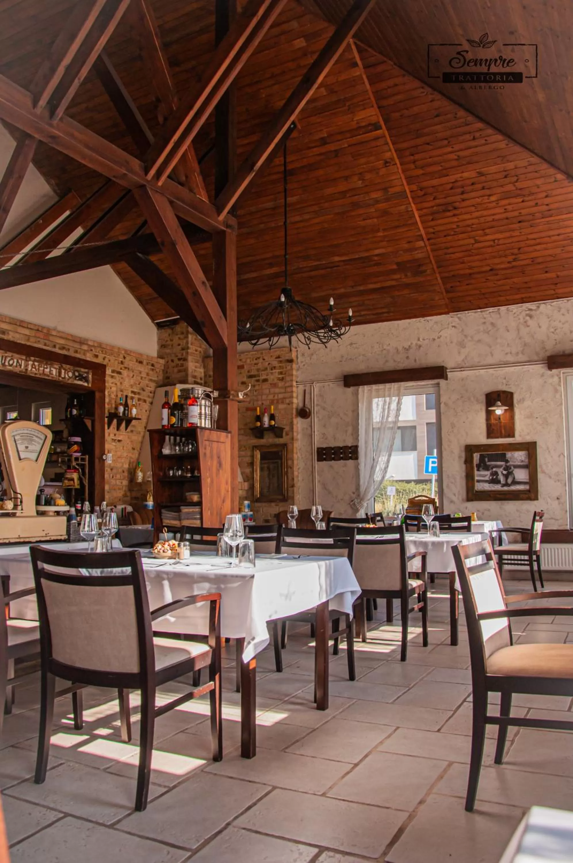 Sempre Étterem És Panzió