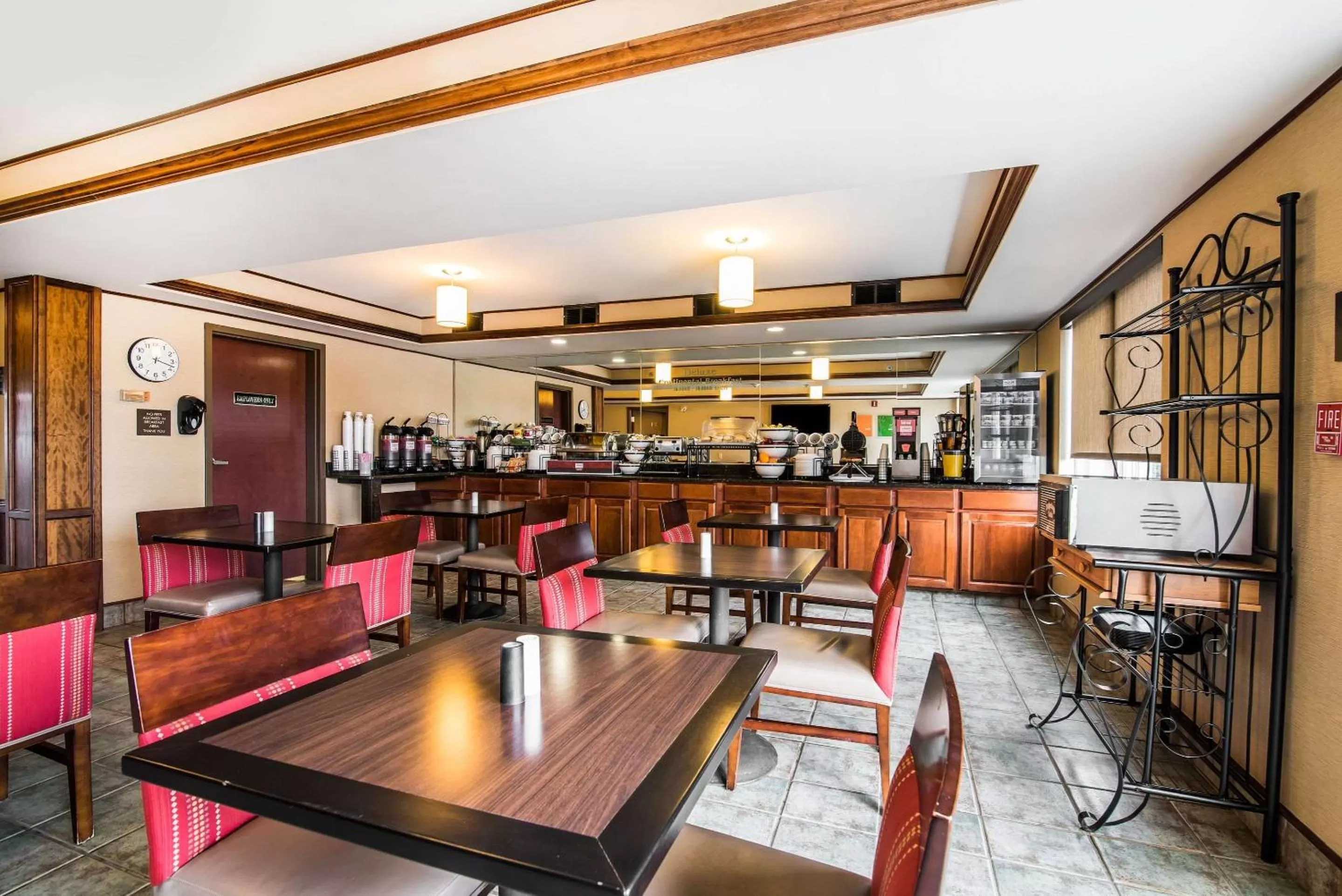 Restaurant/places to eat in Quality Inn & Suites Towanda