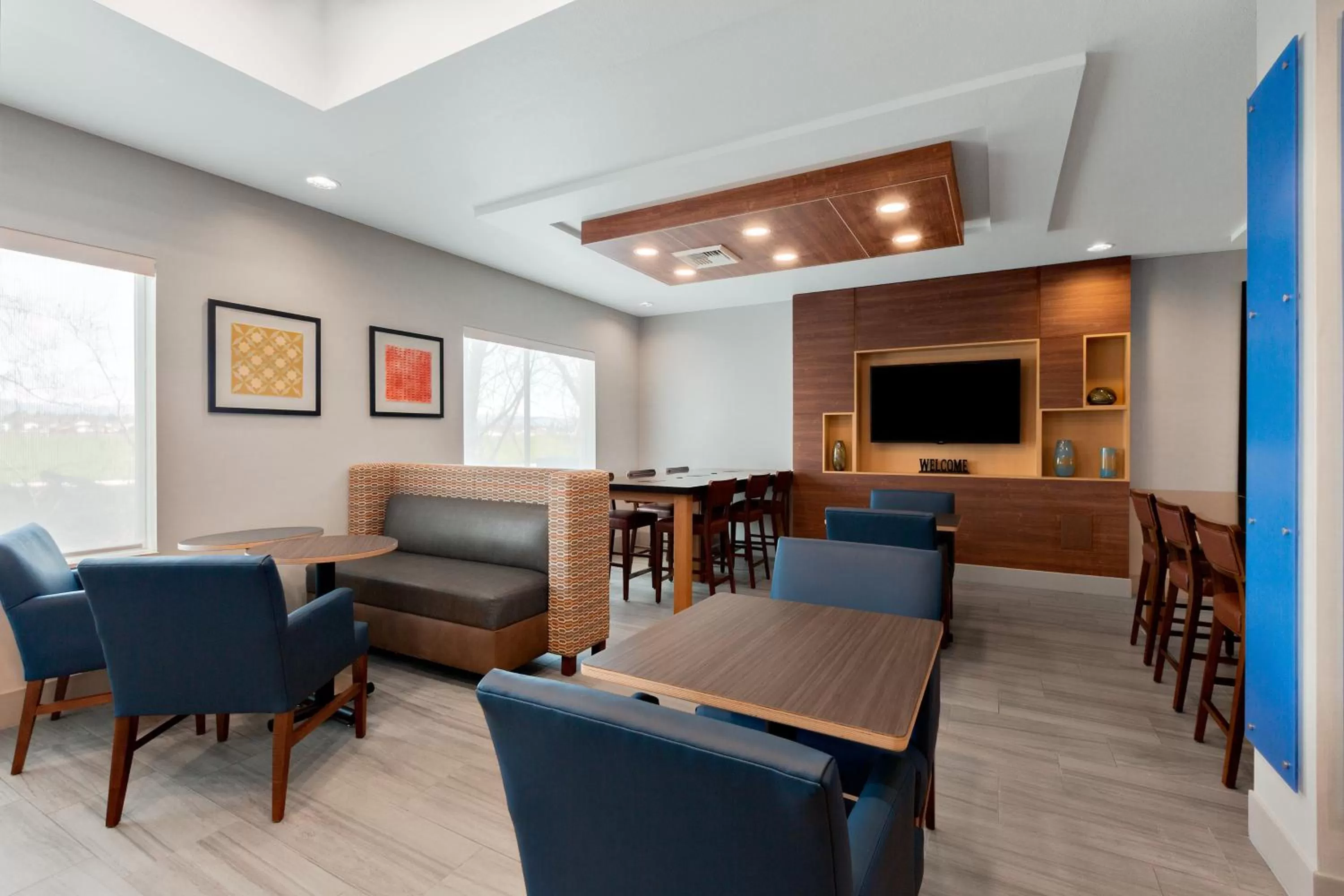 Breakfast in Holiday Inn Express Ellensburg by IHG