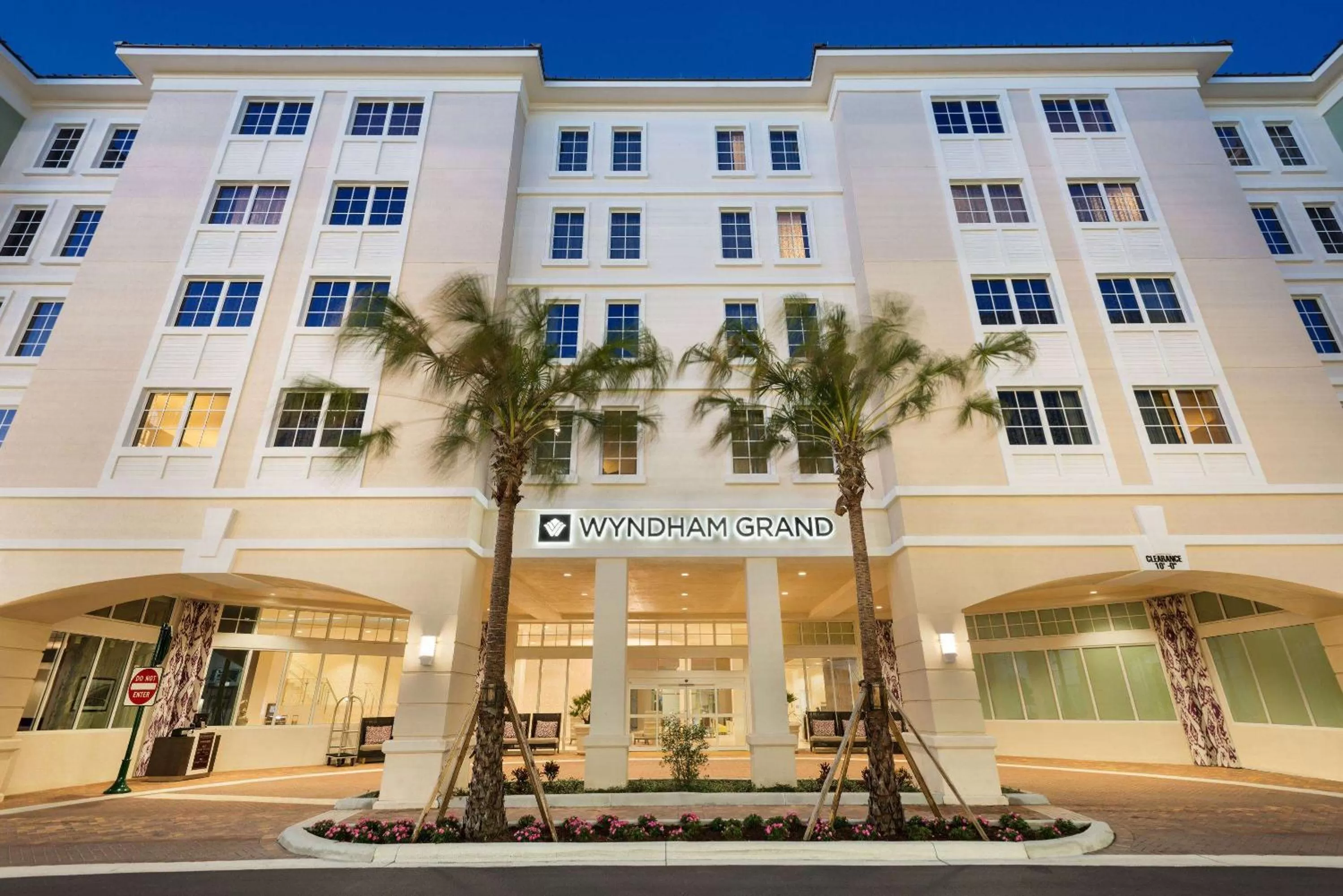 Property building in Wyndham Grand Jupiter at Harbourside Place