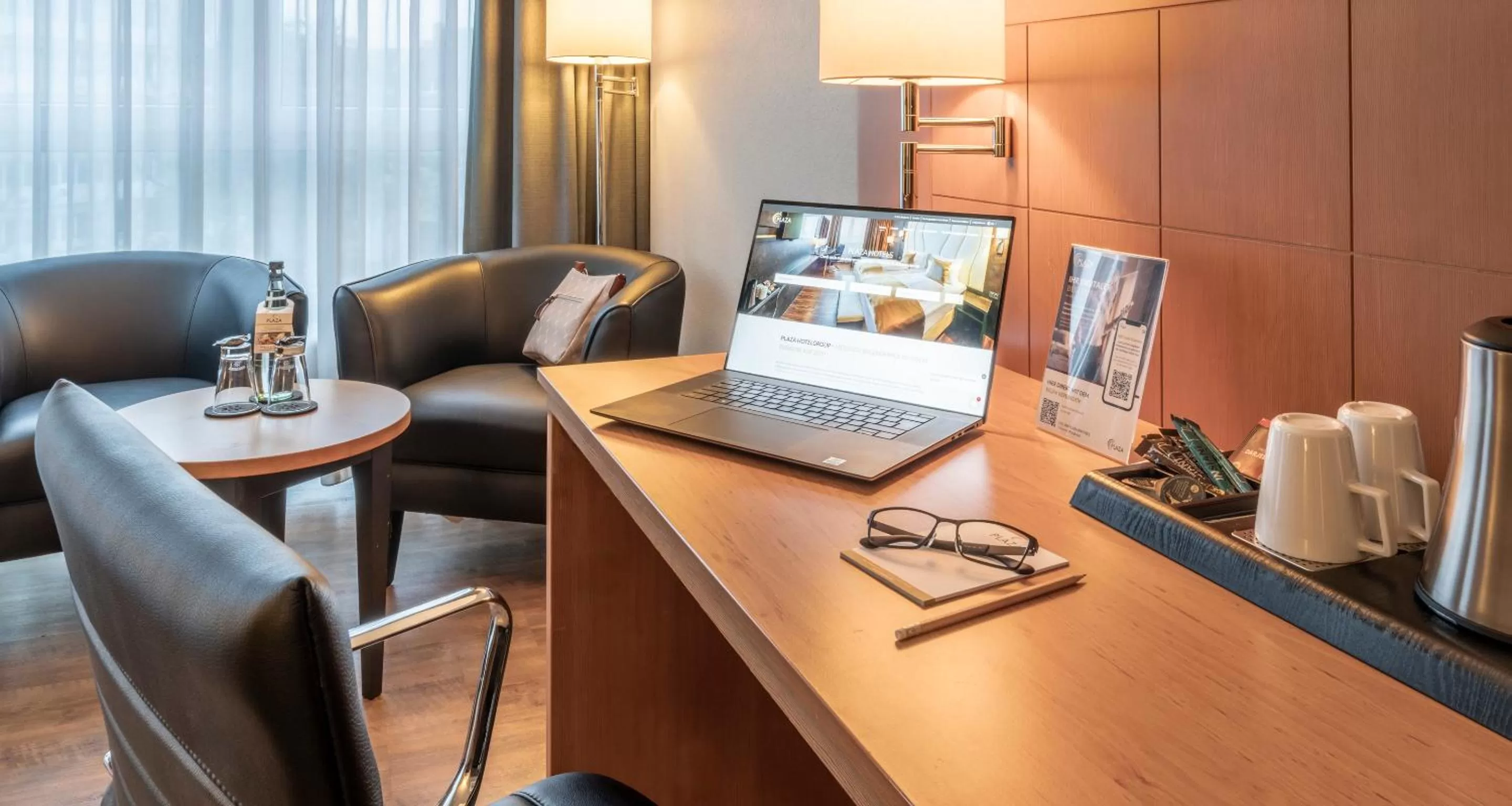 Photo of the whole room in PLAZA Premium Köln