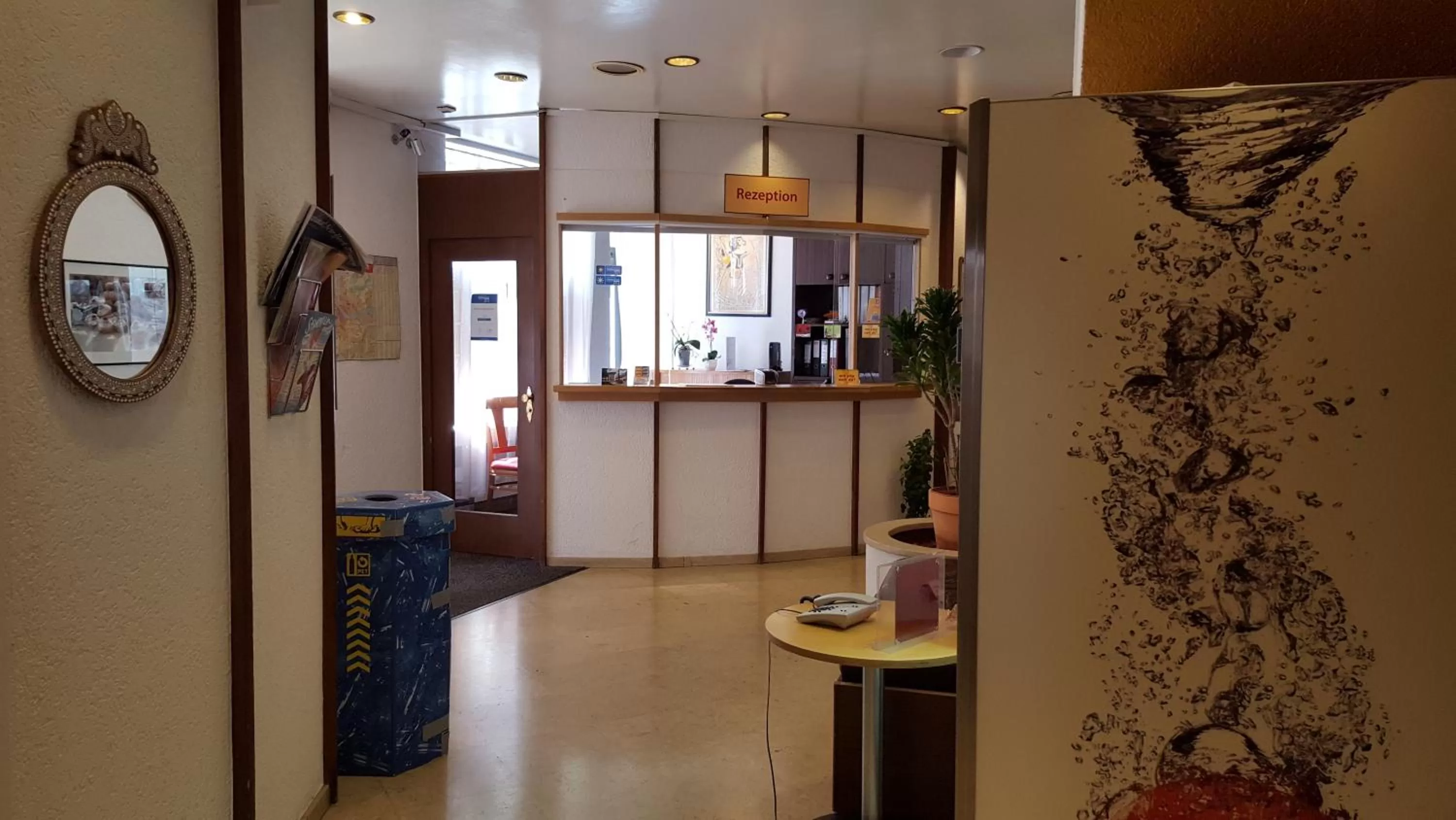 Lobby or reception in Spalenbrunnen Hotel & Restaurant Basel City Center