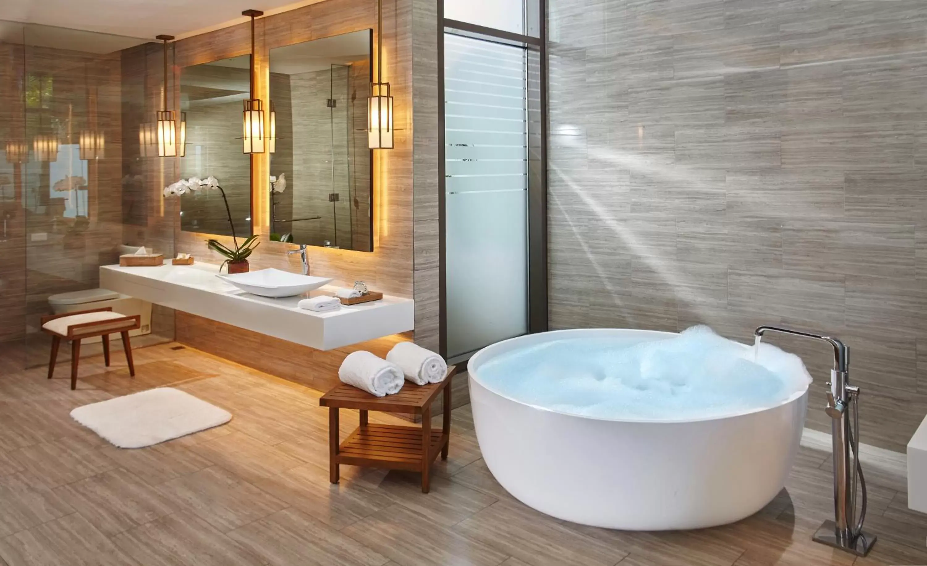 Premiere Villa with Private Pool in Quest Plus Conference Center, Clark Premiere Villa with Private Pool in Quest Plus Conference Center, Clark