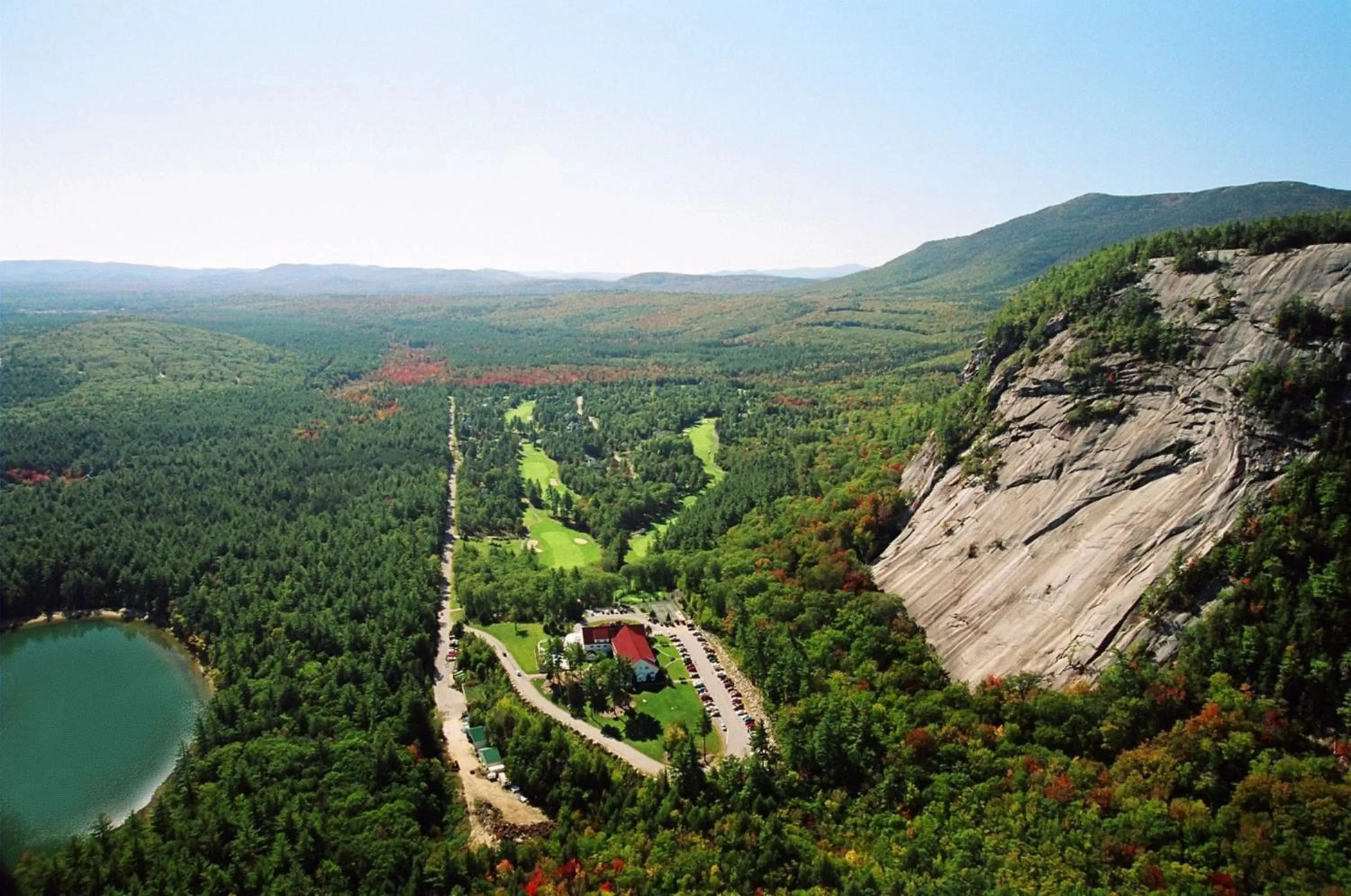 Bird's eye view in White Mountain Hotel and Resort
