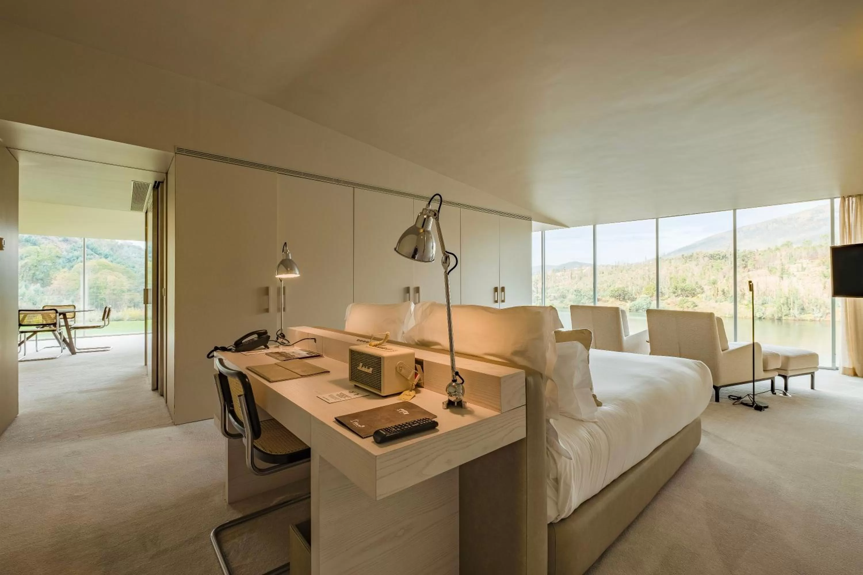 Deluxe Suite with River View in Octant Douro