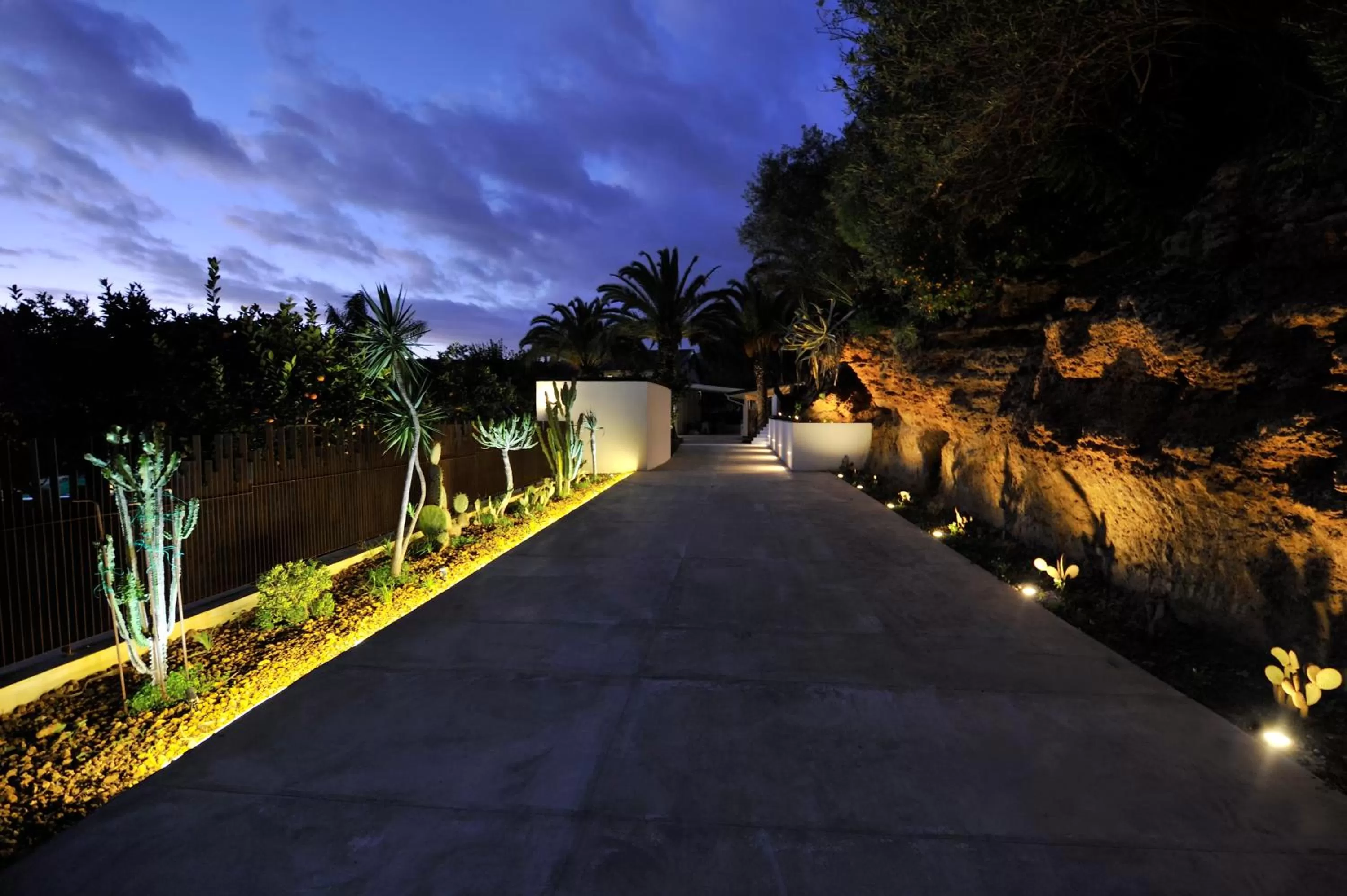 Property Building in Emesh Boutique Suite