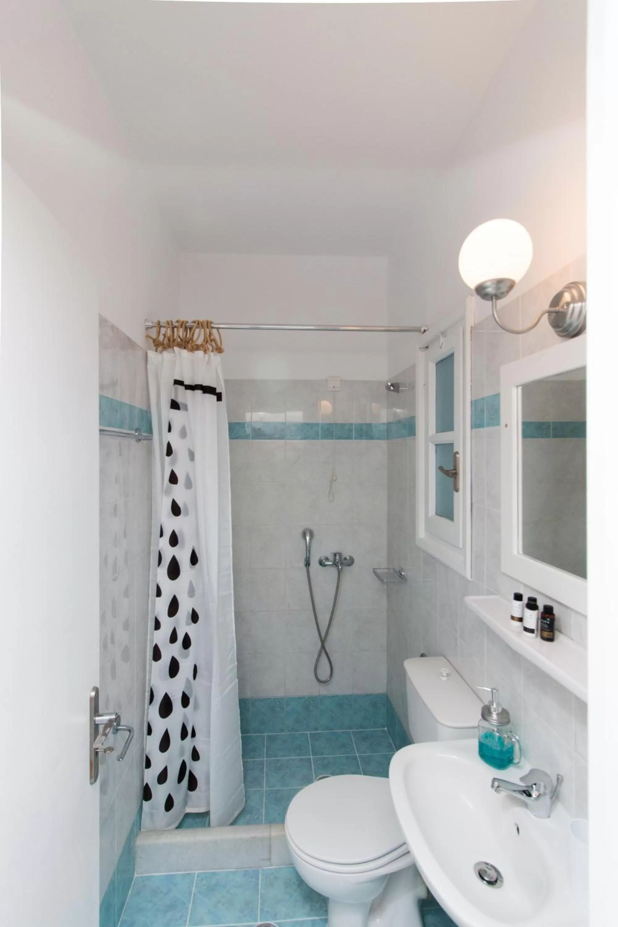 Bathroom in Ktima Bianco