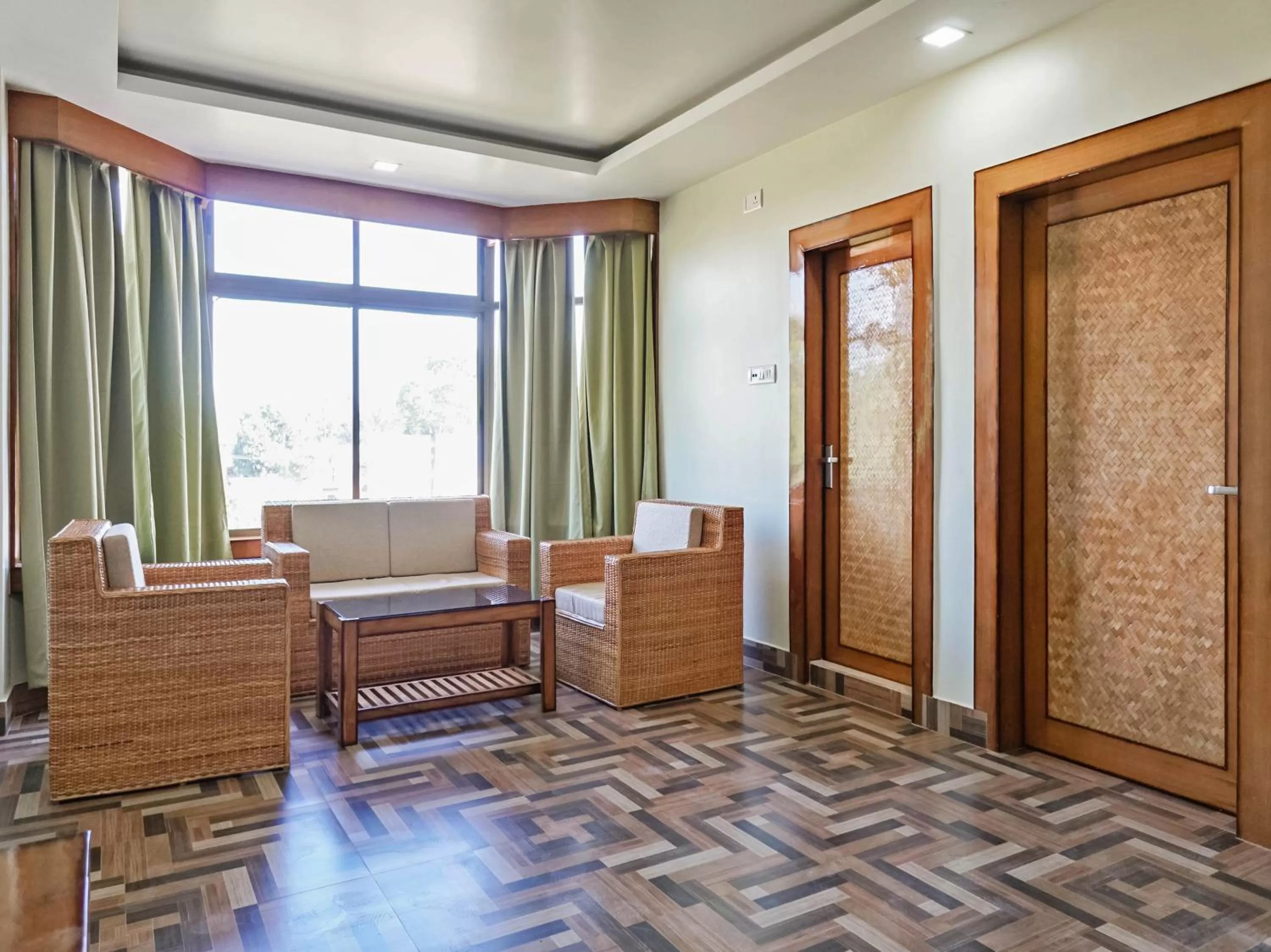 Seating area in Pemaling Lords Eco Inn Guwahati