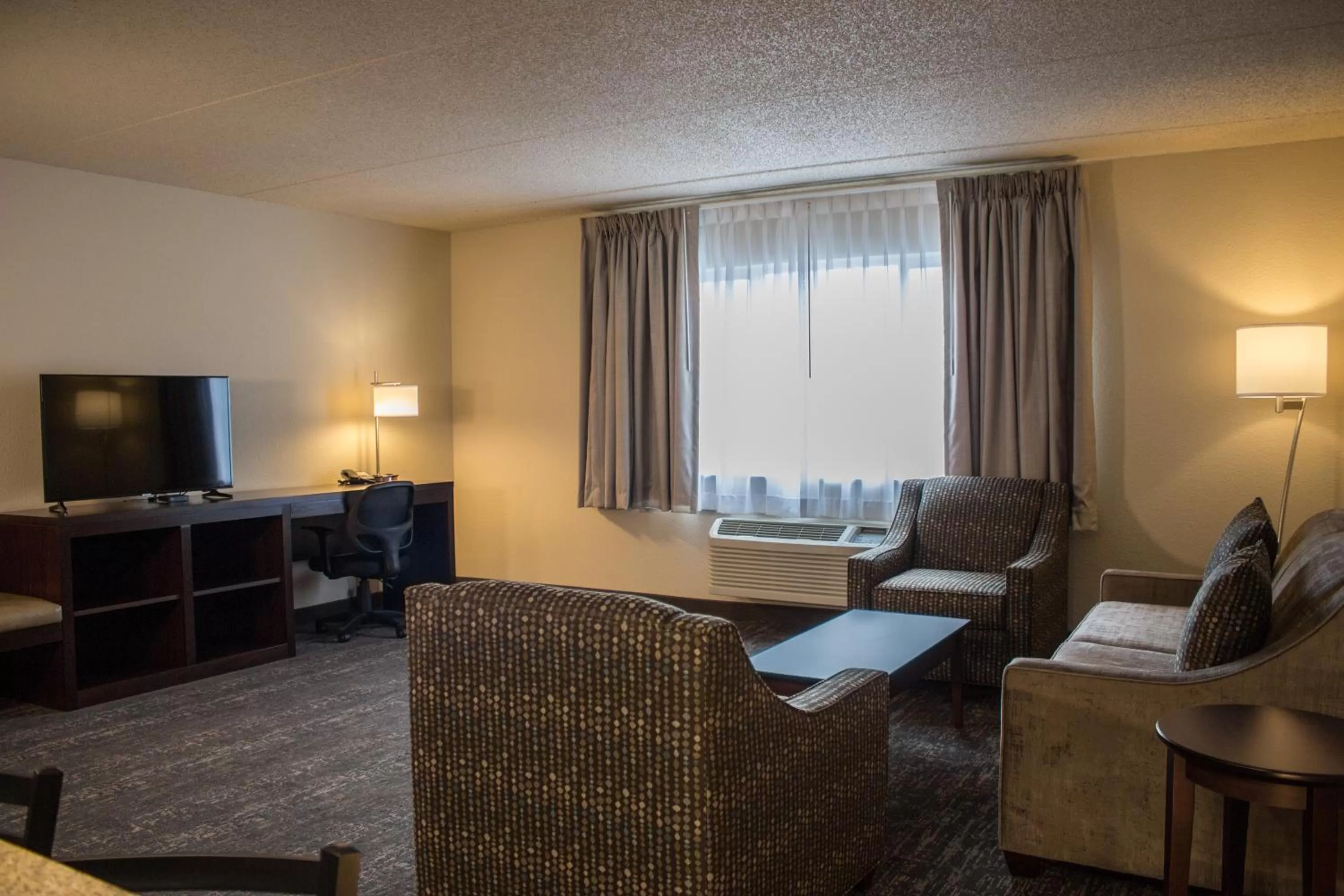Deluxe Two Room King Suite - Disability Access - Non-Smoking  in Cobblestone Suites - Oshkosh