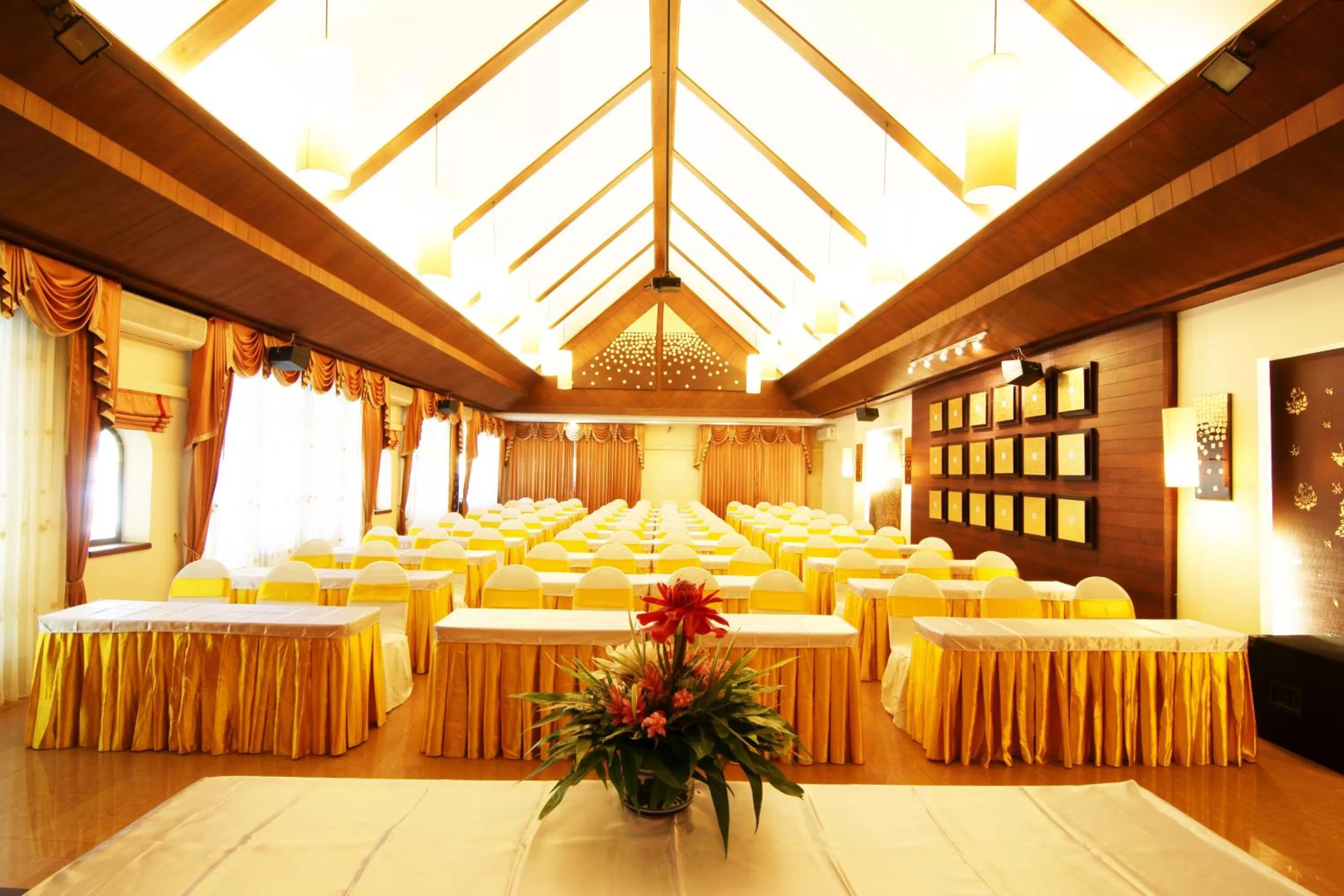 Business facilities in Laluna Hotel And Resort, Chiang Rai