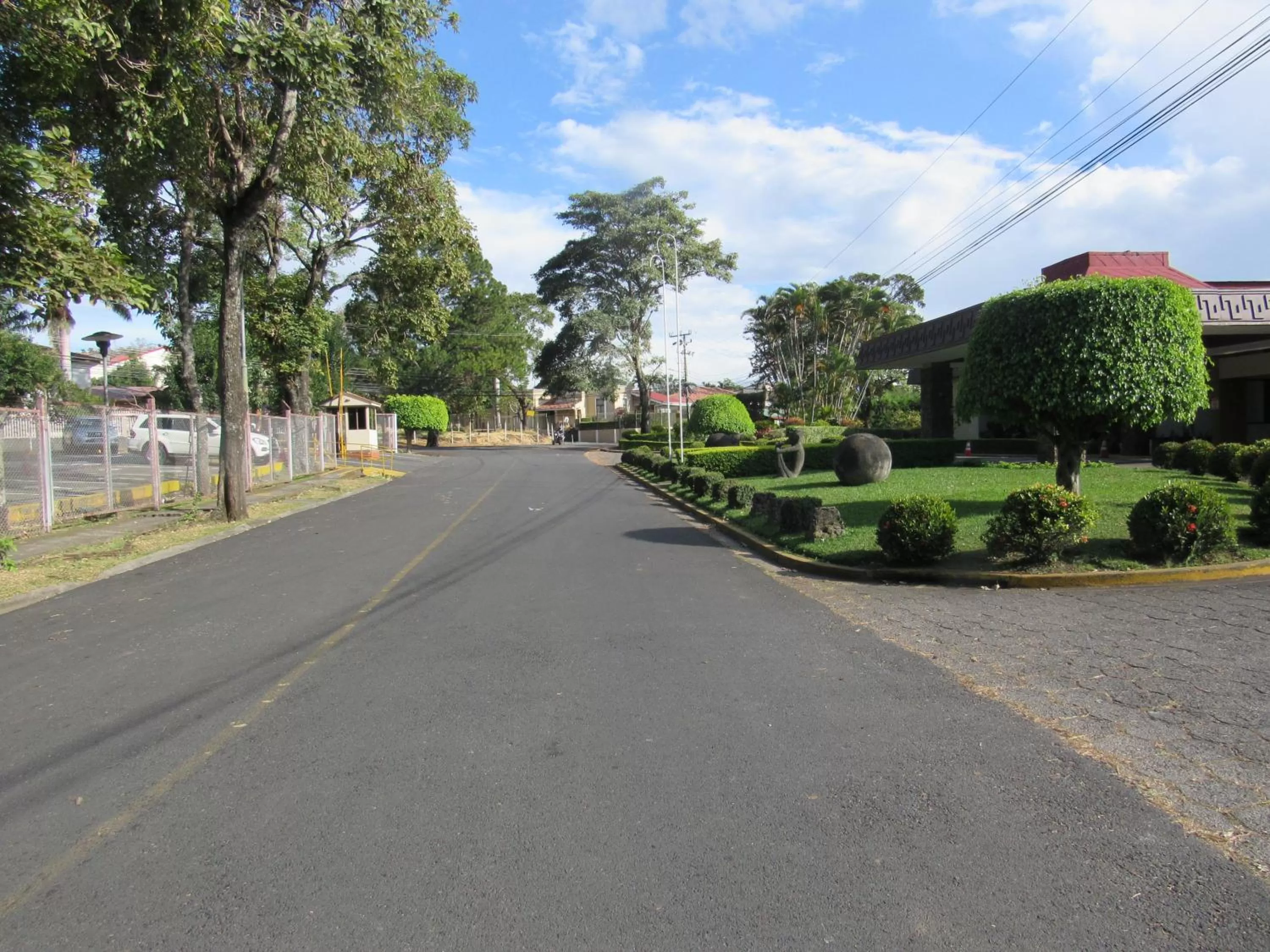 Golfcourse in Cariari Bed & Breakfast