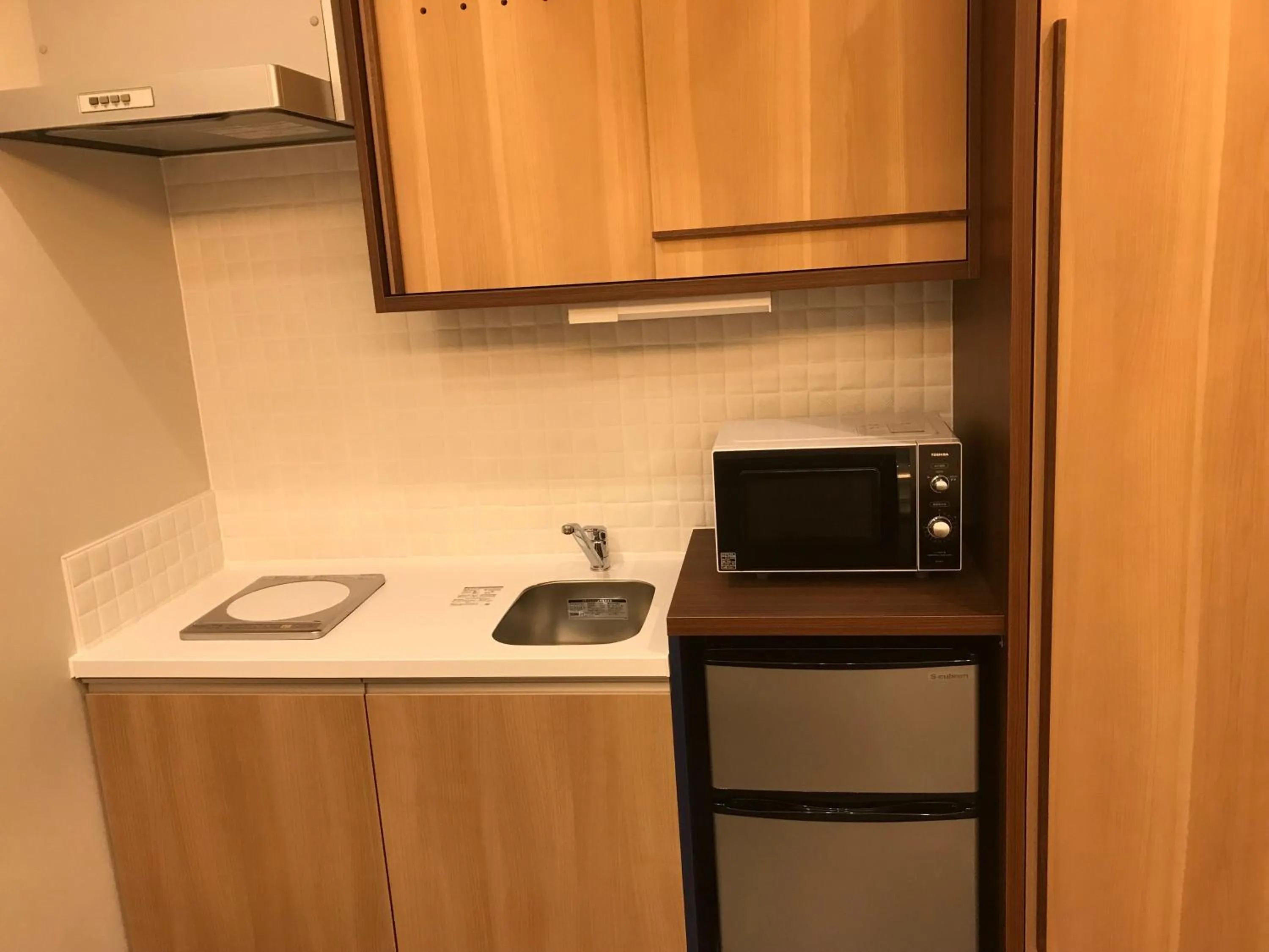 Kitchen or kitchenette in Hotel Yururito Osaka