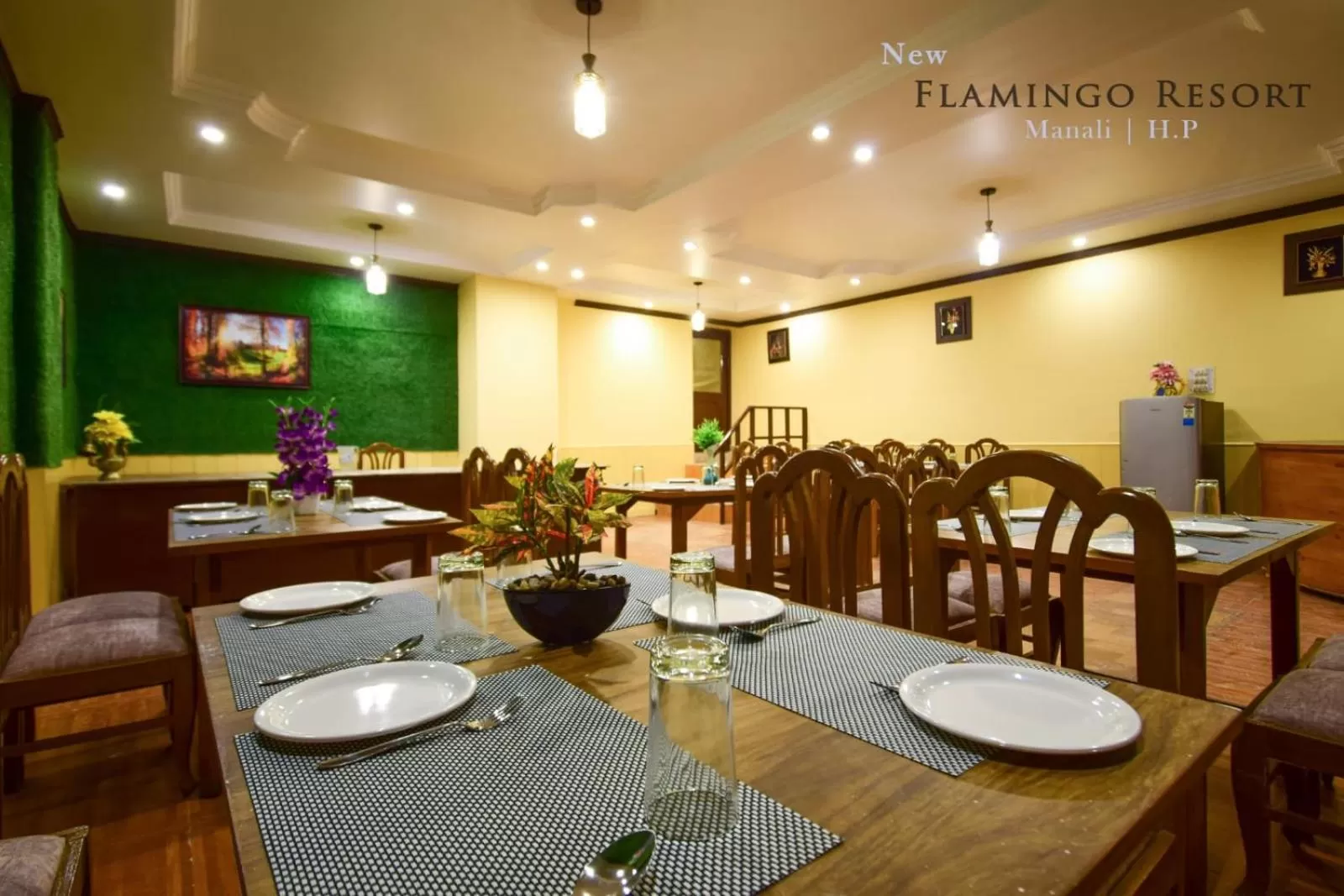 Restaurant/places to eat in Hotel The Paal