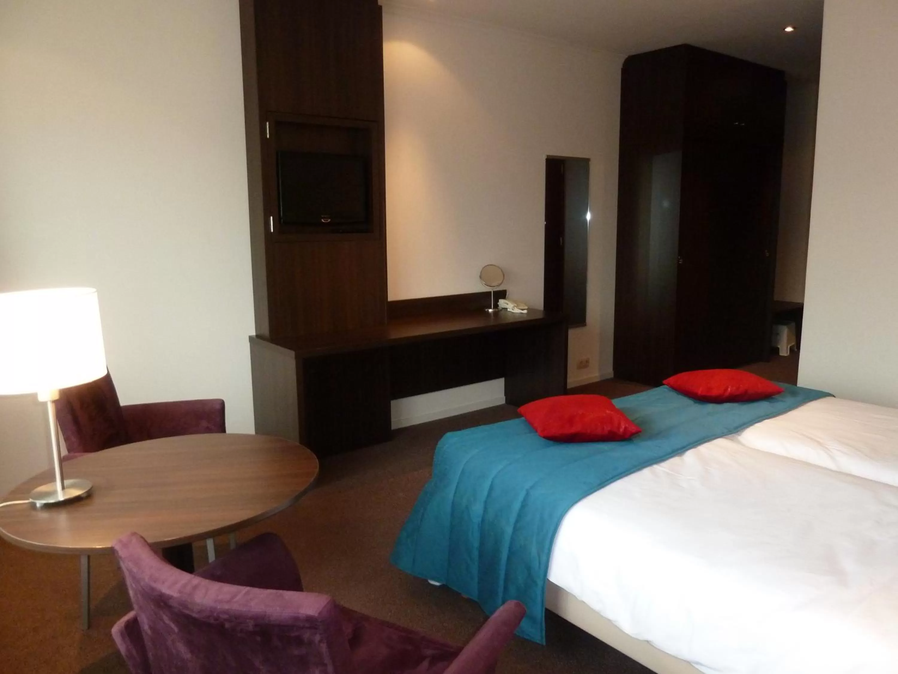 Photo of the whole room, Bed in Hotel Het Landhuis