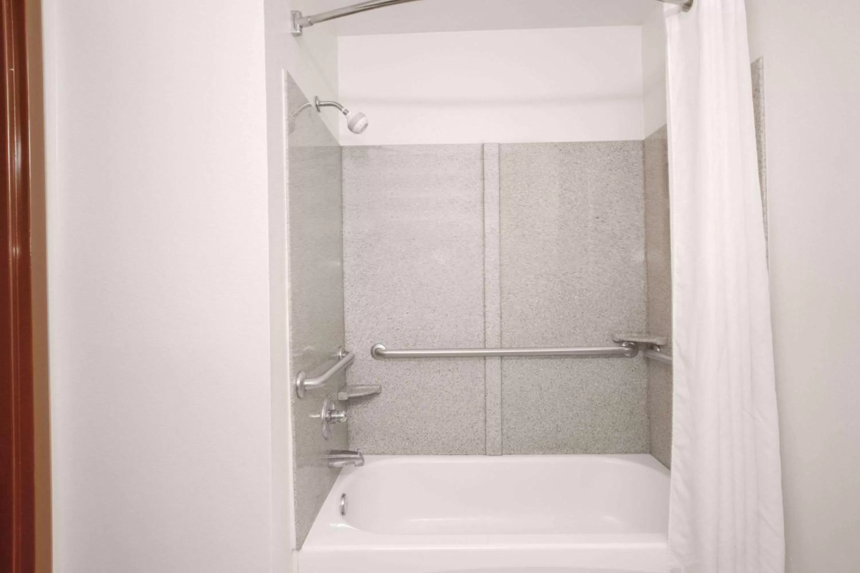 Queen Room with Two Queen Beds - Smoking in Econo Lodge Mt Hope - Beckley