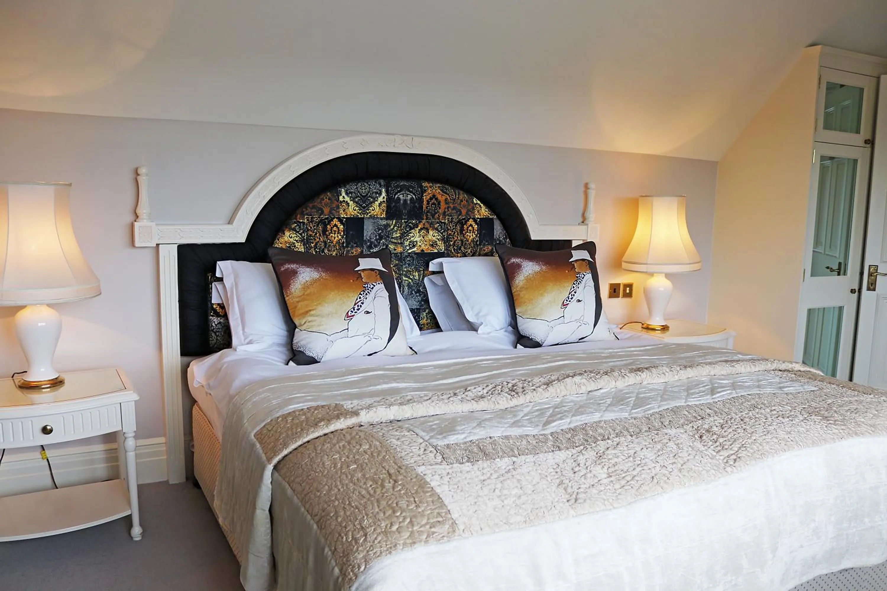 Bedroom, Bed in Fredrick's Hotel & Spa