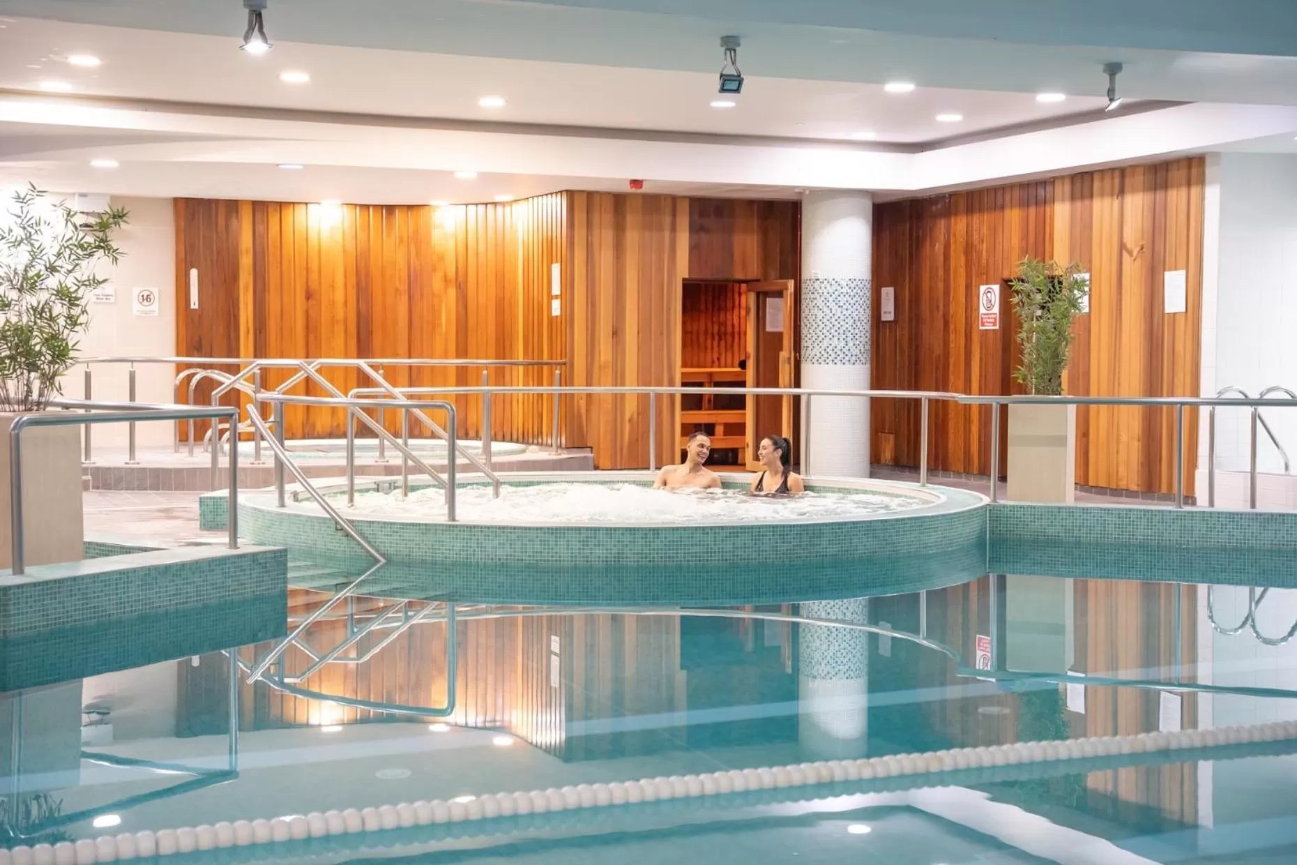Swimming pool in Limerick Strand Hotel