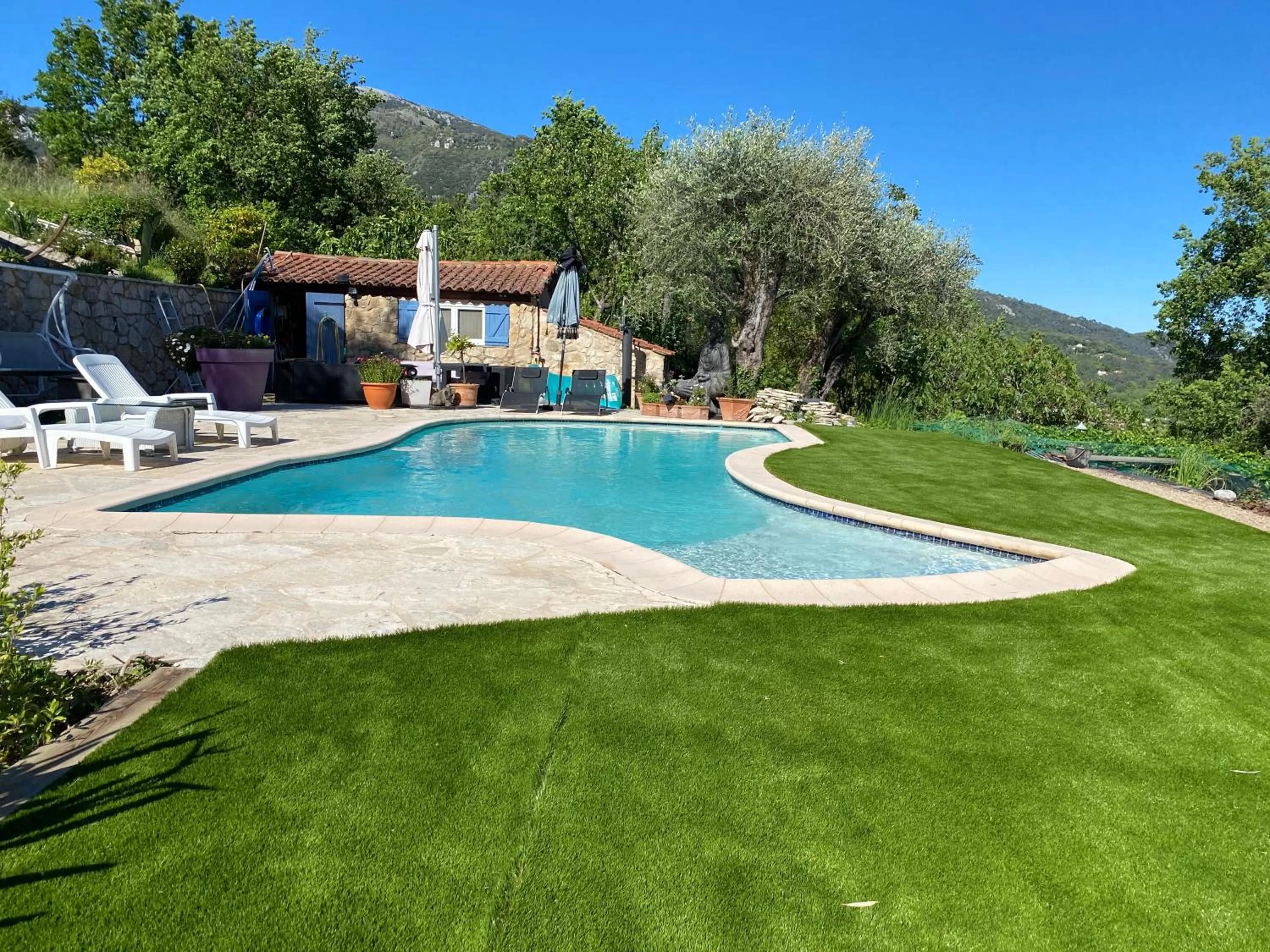 Swimming pool in Mas Giro