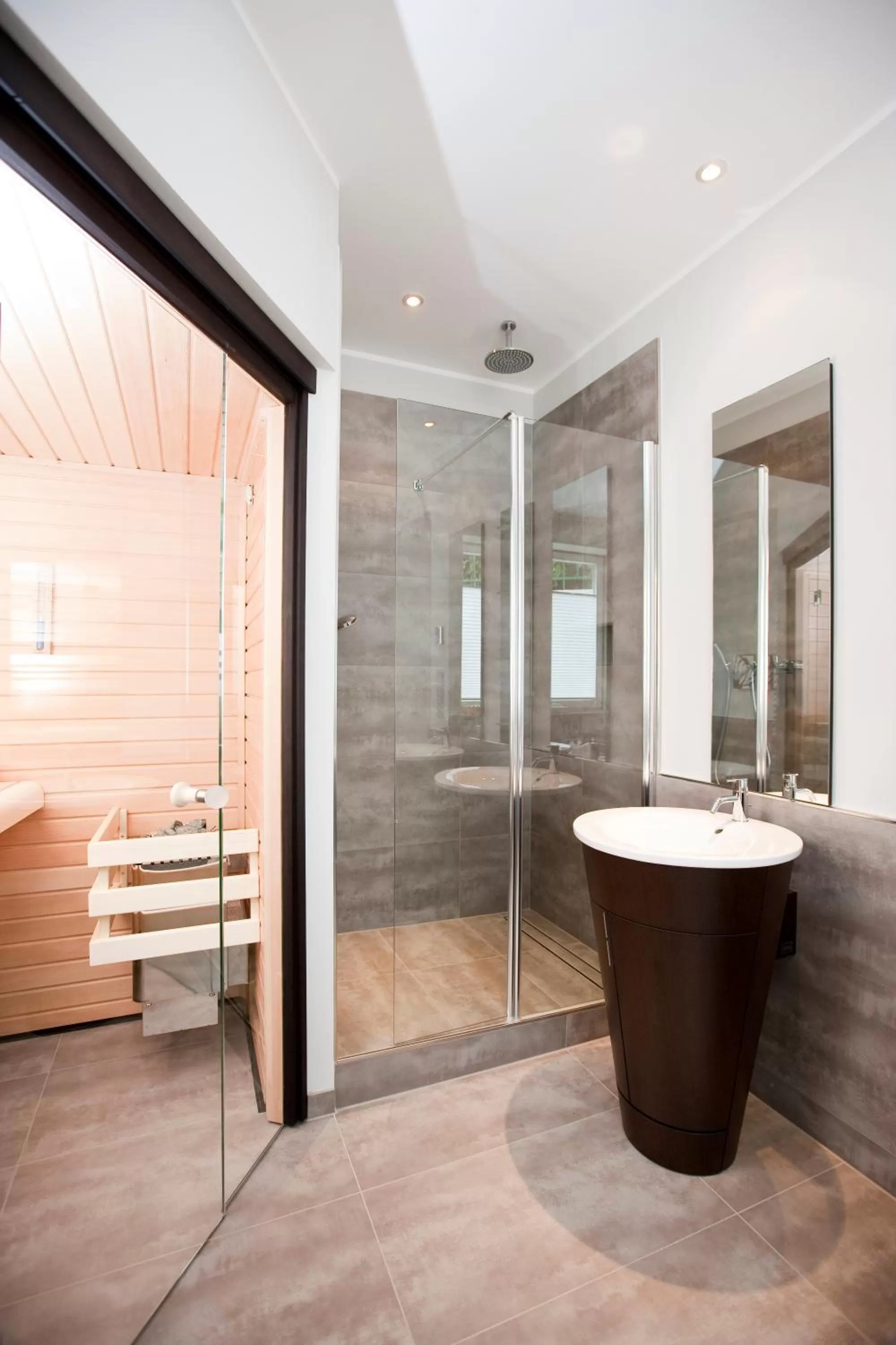 Bathroom in Hotel Gräfrather Hof