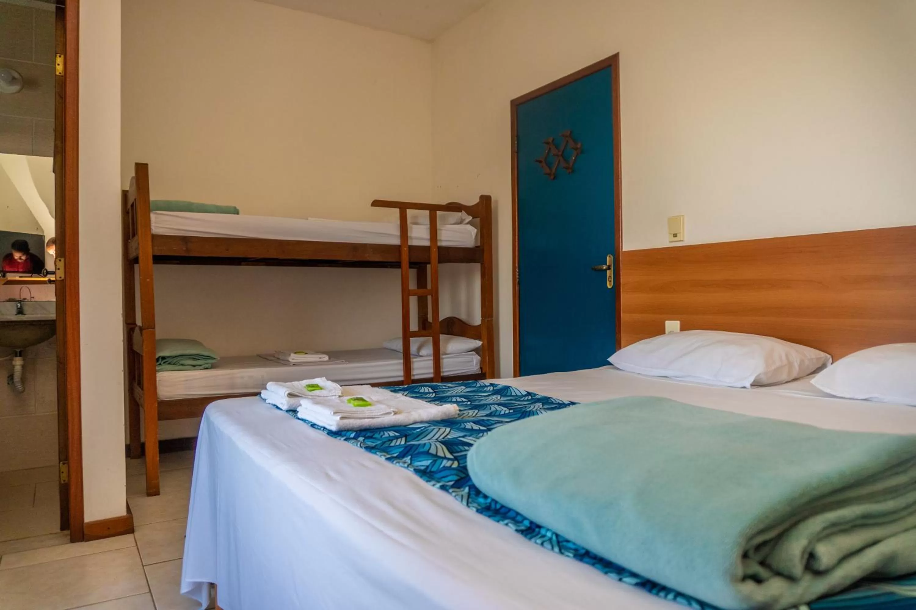 Photo of the whole room, Bed in Pousada Piquara