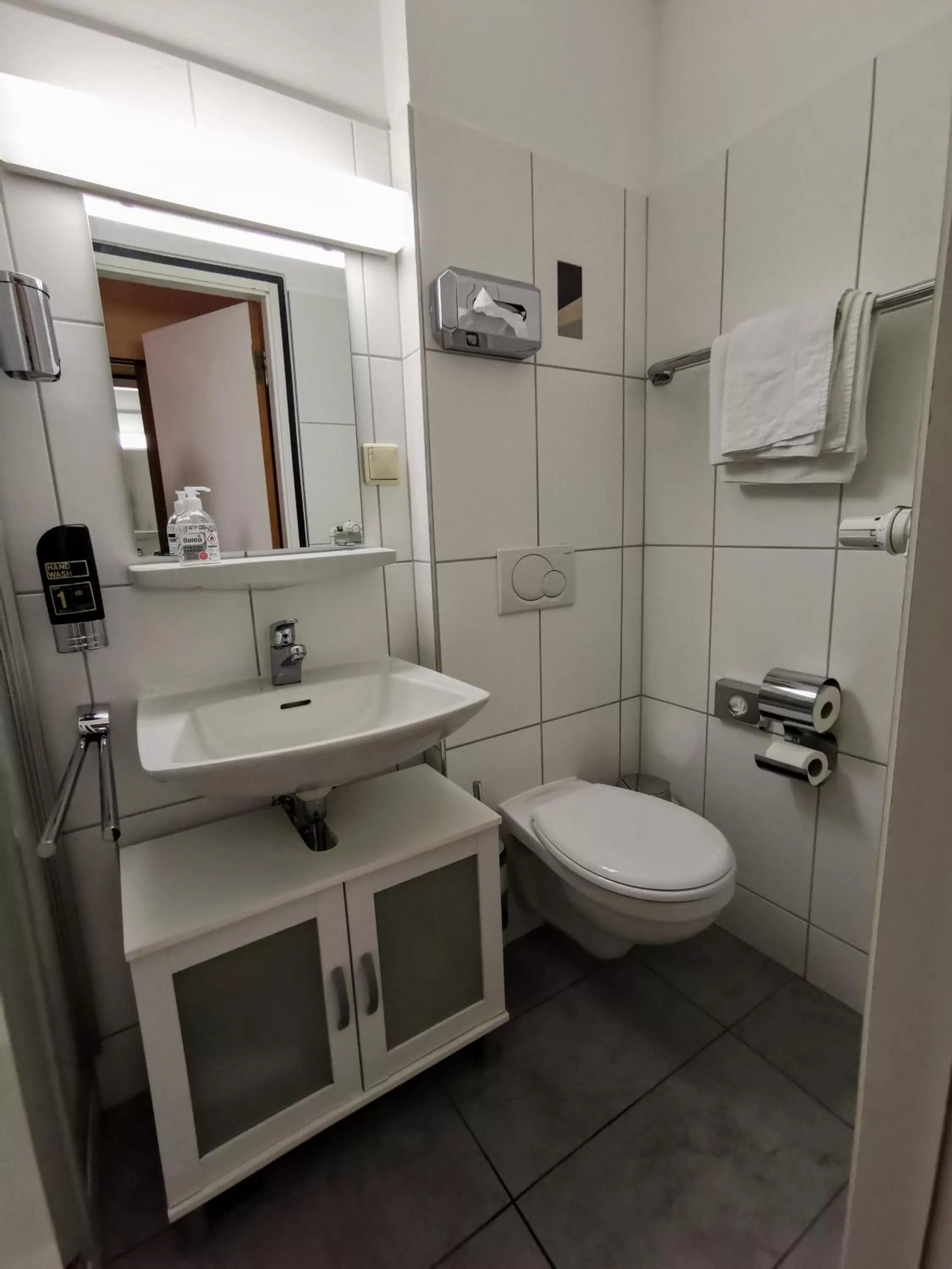 Bathroom in Zum Winzermännle