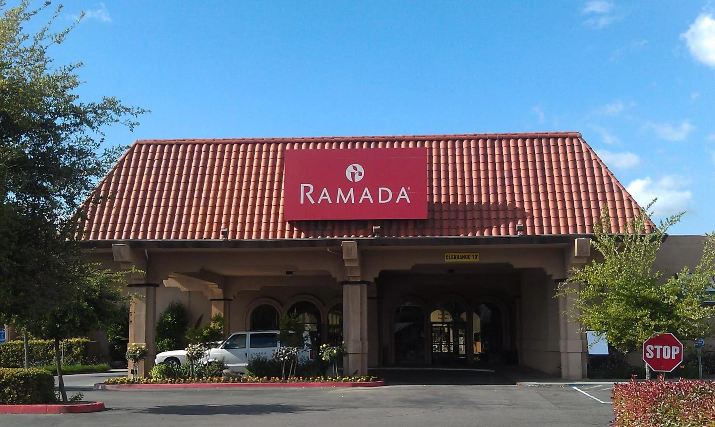 Property building in Ramada by Wyndham Fresno North