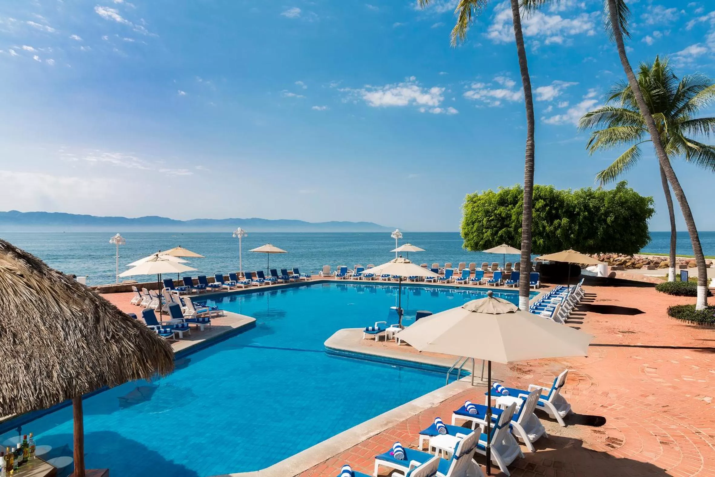 Beach in Vamar Vallarta All Inclusive Marina & Beach Resort