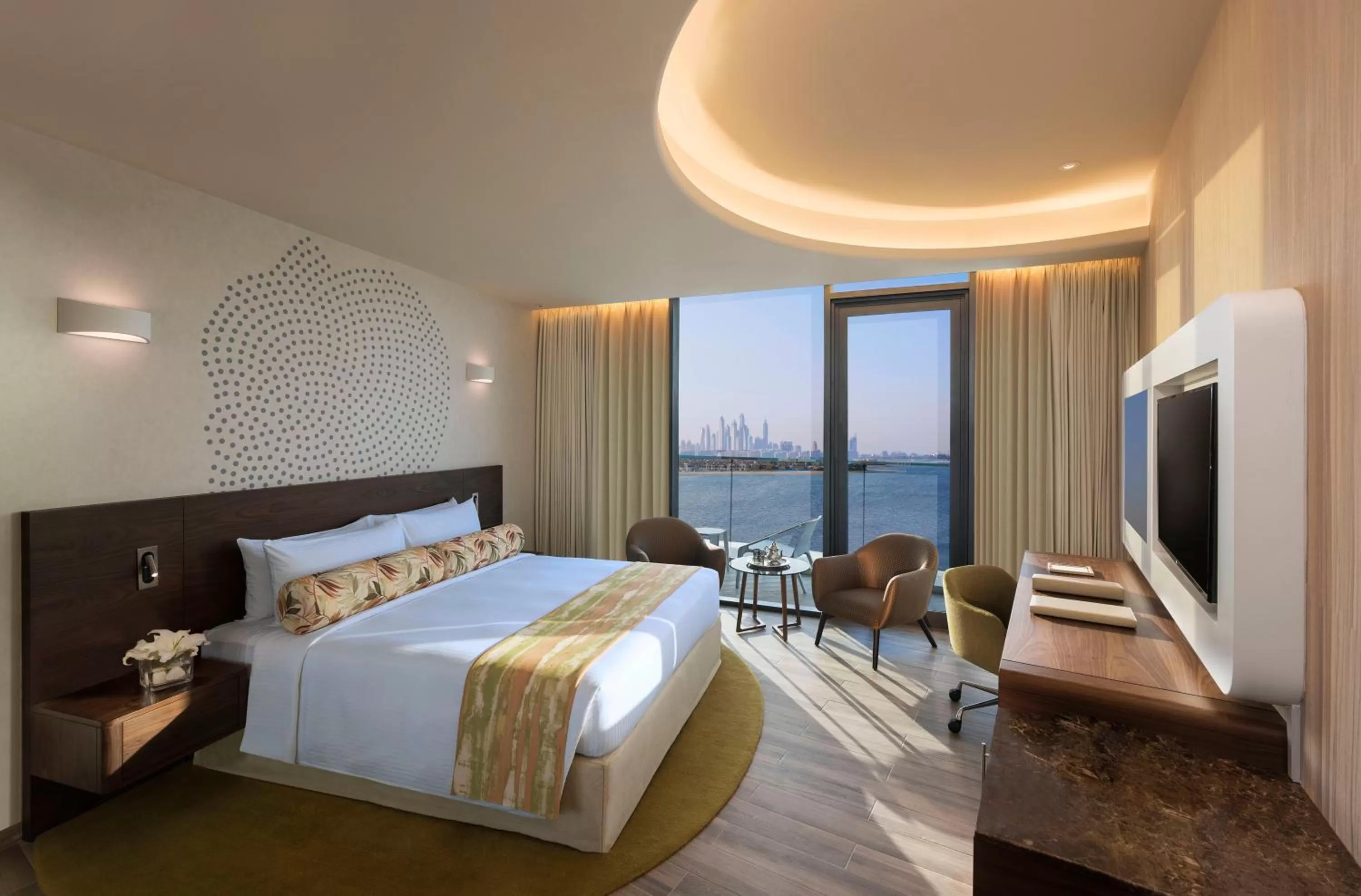 Sea view, Bed in The Retreat Palm Dubai MGallery by Sofitel