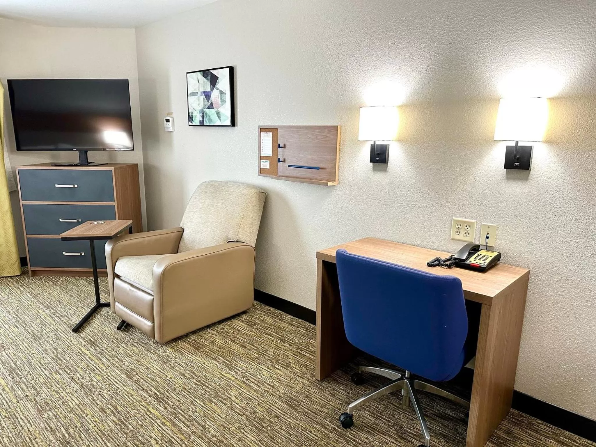Photo of the whole room in Candlewood Suites Savannah Airport by IHG