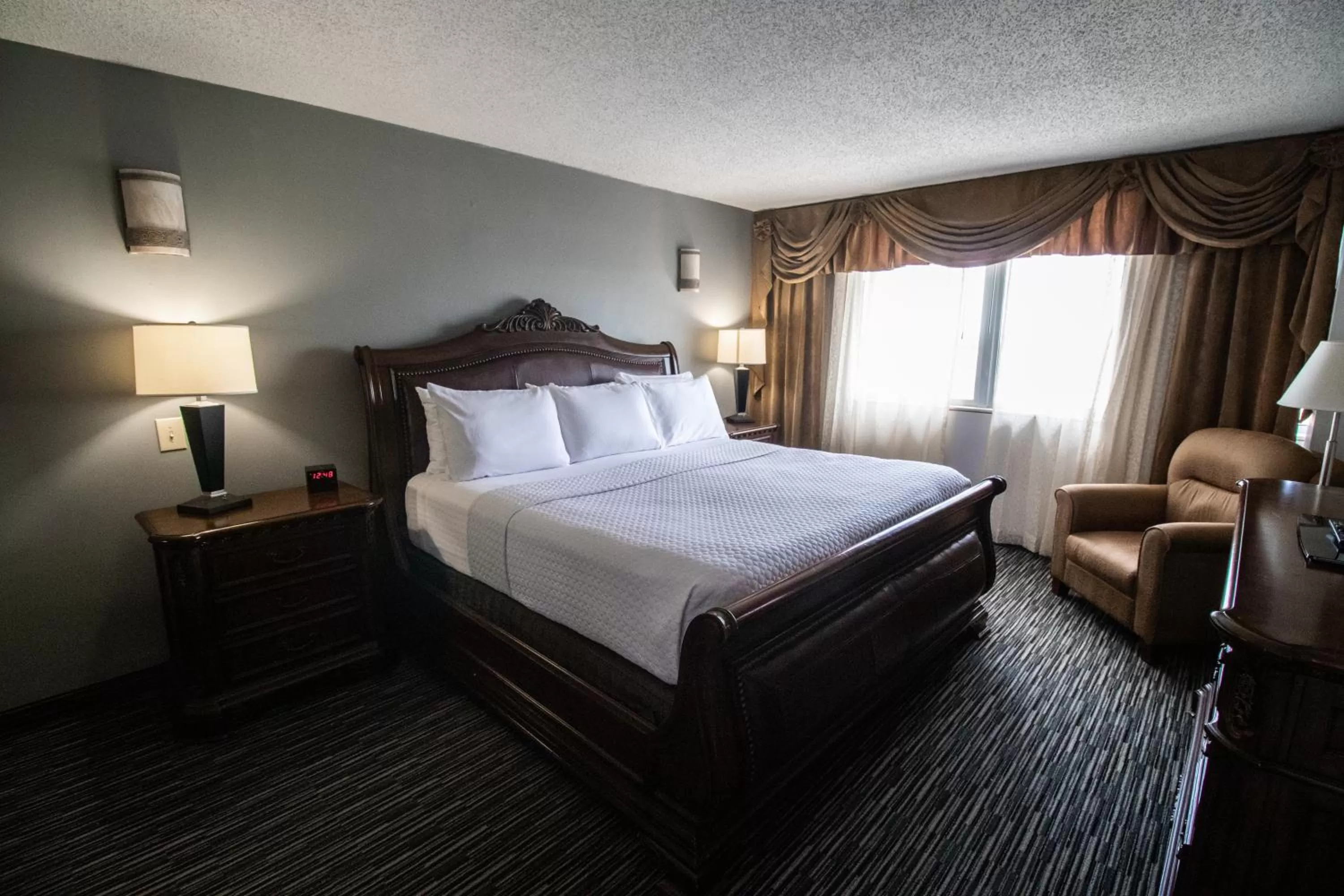 Photo of the whole room, Bed in Wyndham Houston near NRG Park - Medical Center